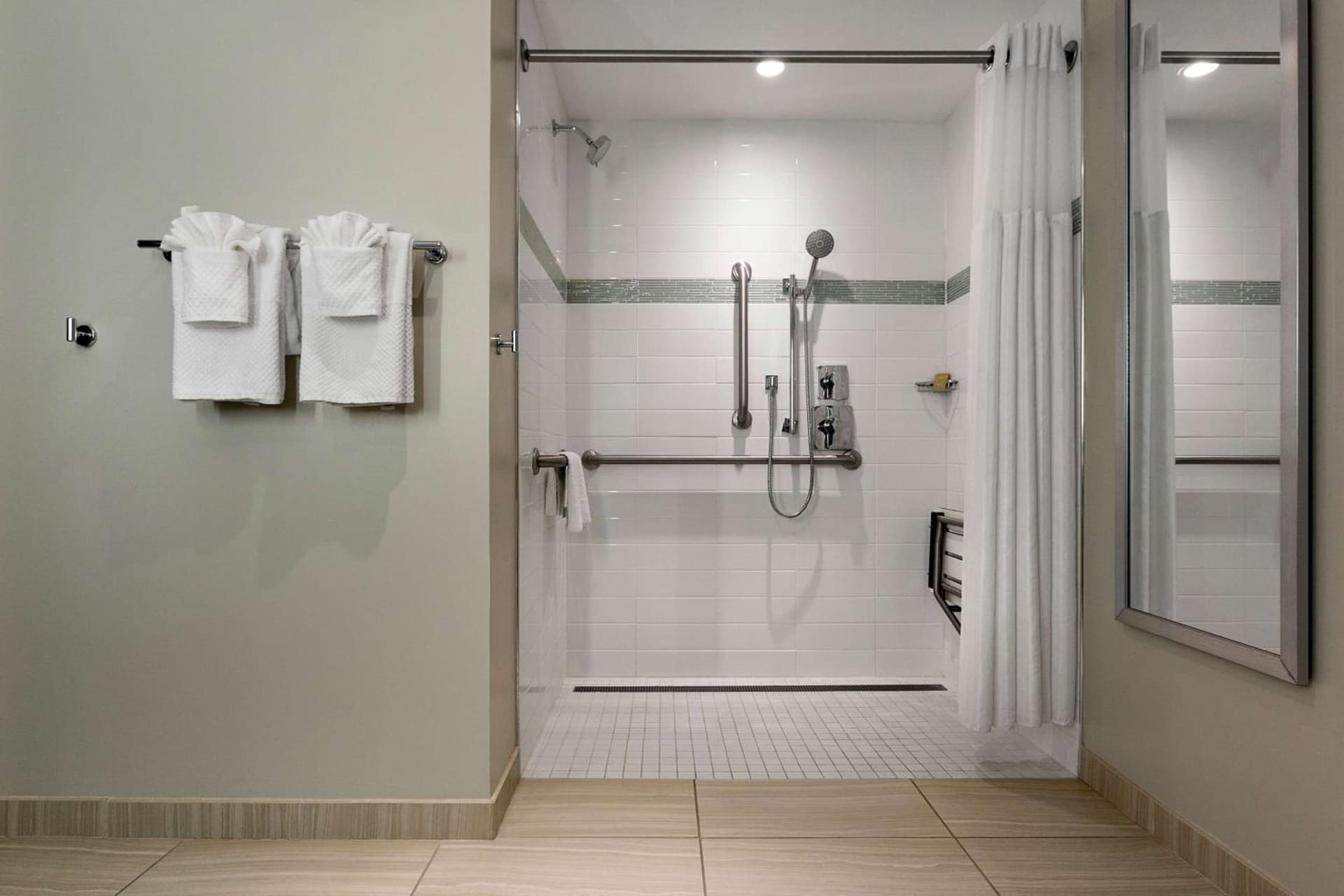 Hilton Grand Vacations Club Ocean 22 Myrtle Beach gallery photo in Myrtle Beach, SC — image 42