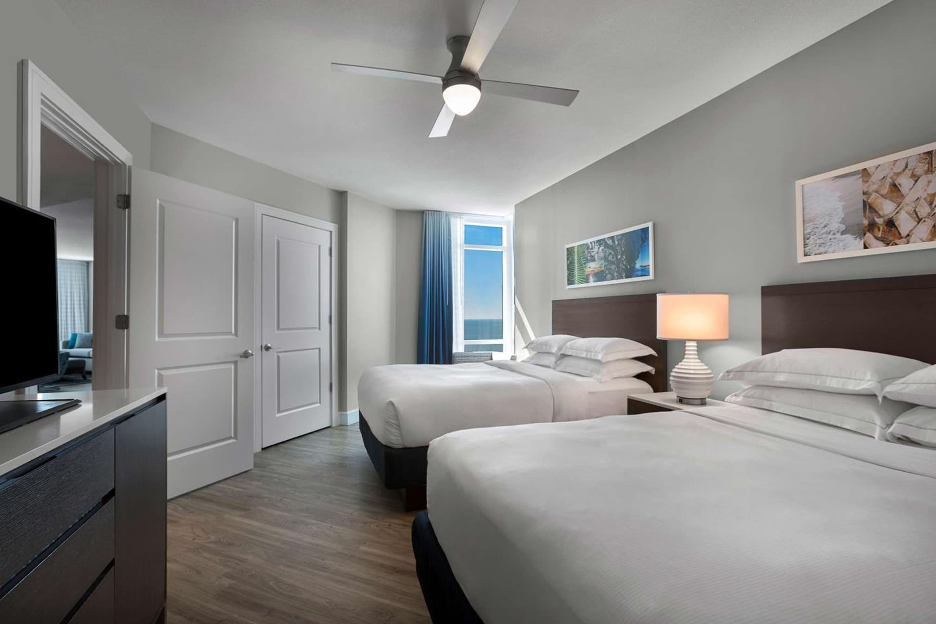 Hilton Grand Vacations Club Ocean 22 Myrtle Beach gallery photo in Myrtle Beach, SC — image 13