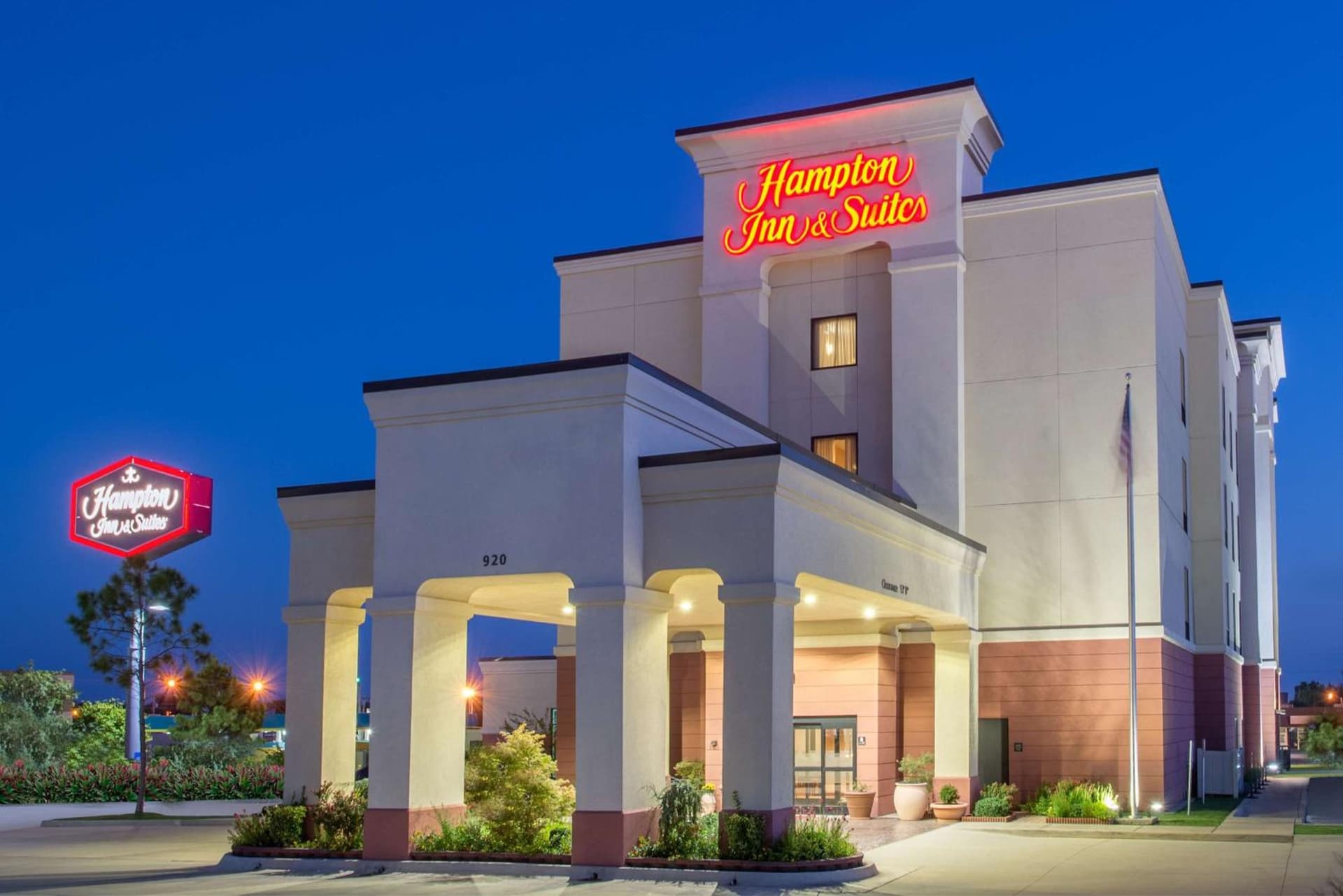 Hampton Inn & Suites Oklahoma City - South property views in Oklahoma City, OK — gallery photo 3