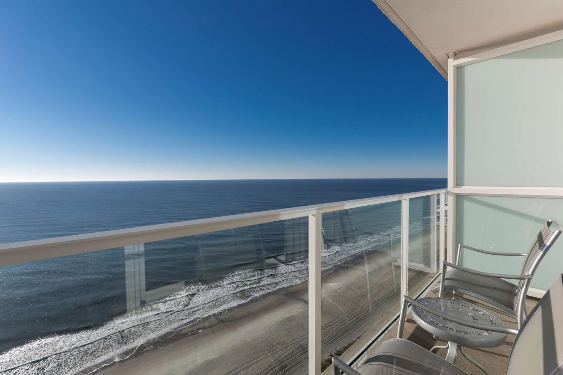 Hilton Grand Vacations Club Ocean 22 Myrtle Beach gallery photo in Myrtle Beach, SC — image 7