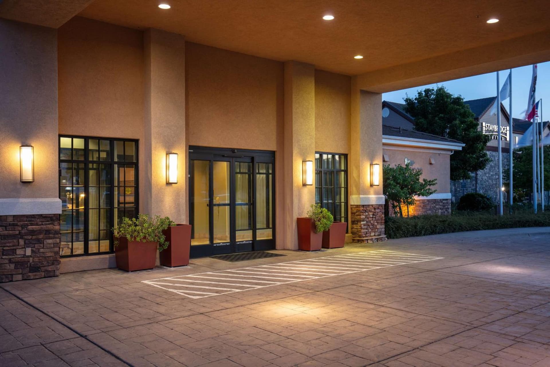 Homewood Suites by Hilton Fairfield-Napa Valley Area property views in Cordelia Junction, CA — gallery photo 3