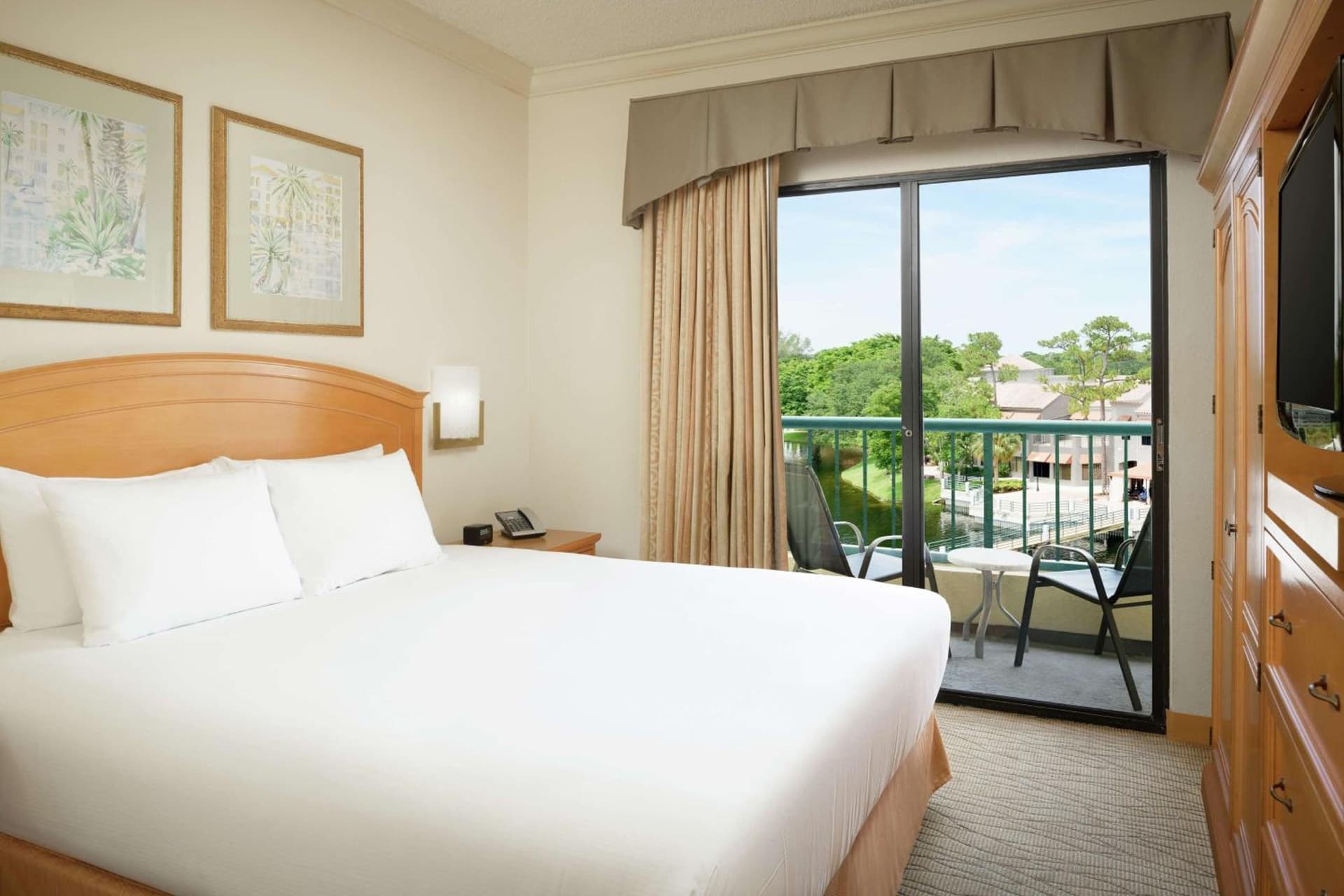 Hilton Boca Raton Suites - Newly Renovated interior in Boca Raton, FL — gallery photo 2