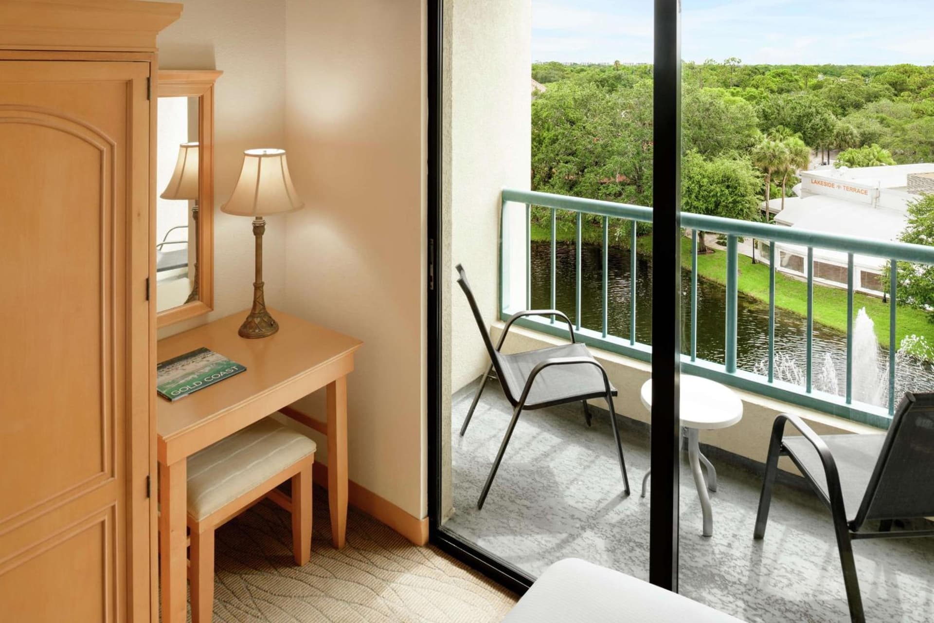 Hilton Boca Raton Suites - Newly Renovated gallery photo in Boca Raton, FL — image 10