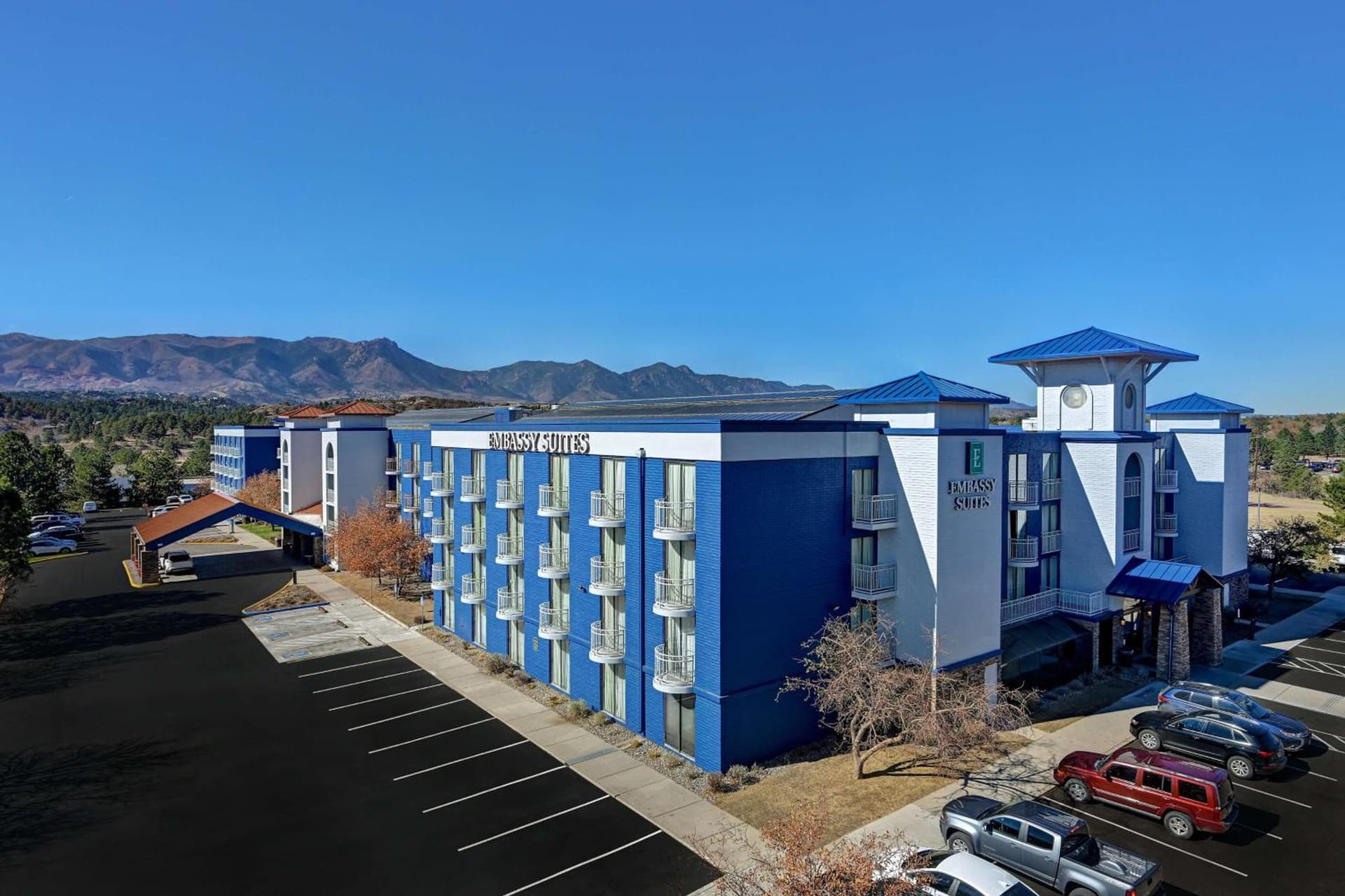 Embassy Suites by Hilton Colorado Springs gallery photo in Colorado Springs, CO — image 18