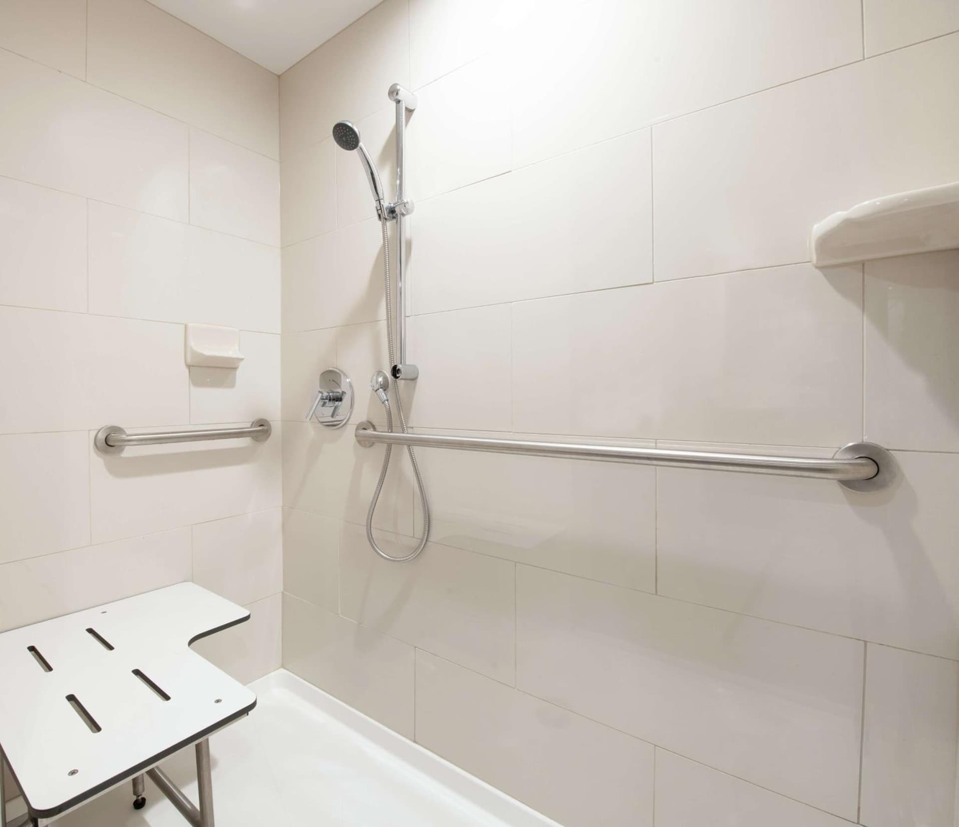 Embassy Suites by Hilton Colorado Springs gallery photo in Colorado Springs, CO — image 17