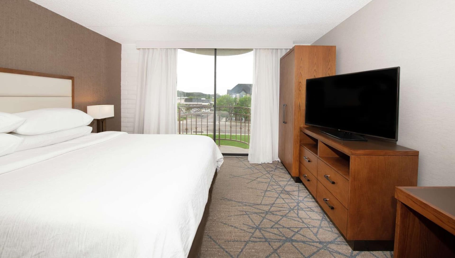 Embassy Suites by Hilton Colorado Springs gallery photo in Colorado Springs, CO — image 60