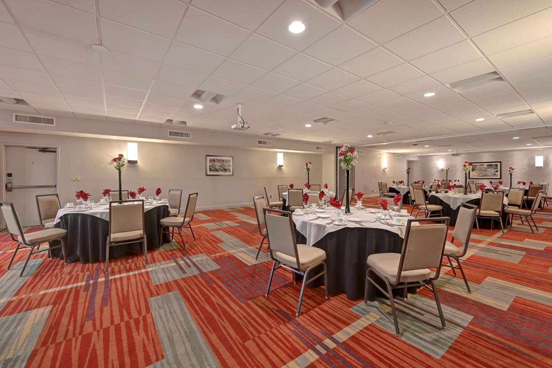 Embassy Suites by Hilton Colorado Springs gallery photo in Colorado Springs, CO — image 22