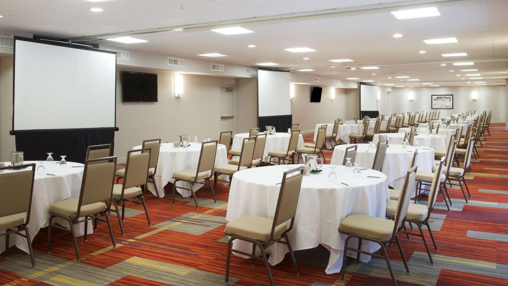 Embassy Suites by Hilton Colorado Springs gallery photo in Colorado Springs, CO — image 48