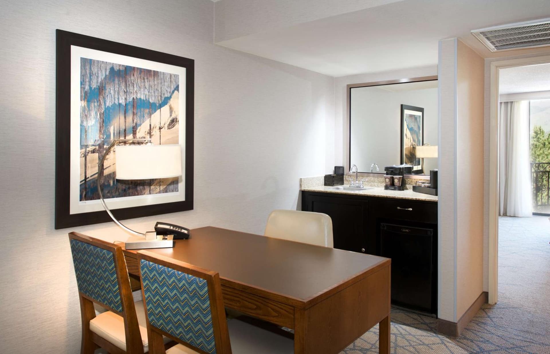 Embassy Suites by Hilton Colorado Springs gallery photo in Colorado Springs, CO — image 62