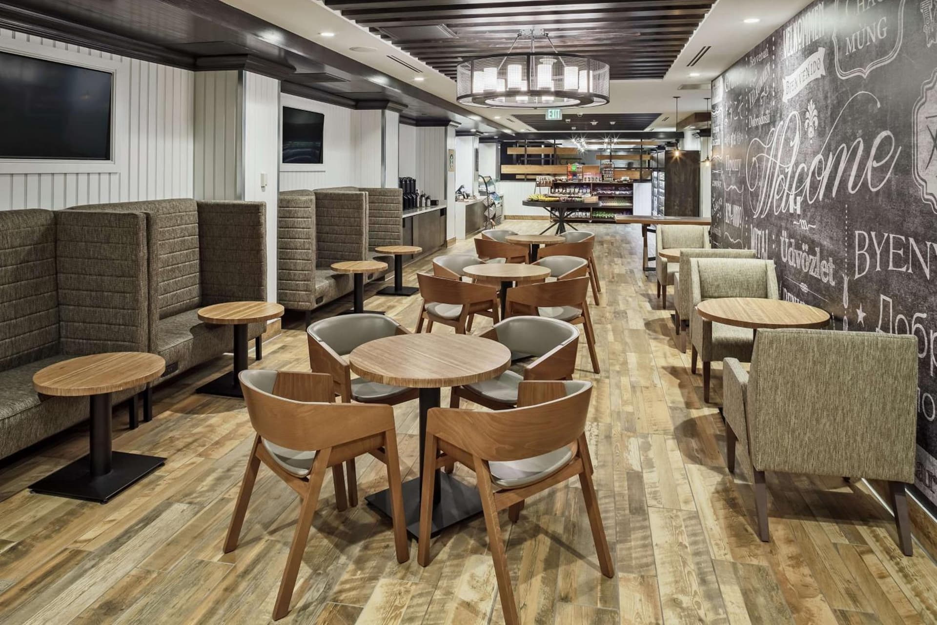 DoubleTree by Hilton Hotel Denver gallery photo in Denver, CO — image 36