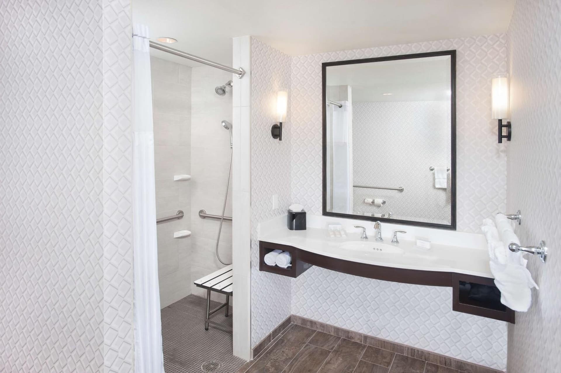 Hilton Garden Inn Burbank Los Angeles gallery photo in Burbank, CA — image 4
