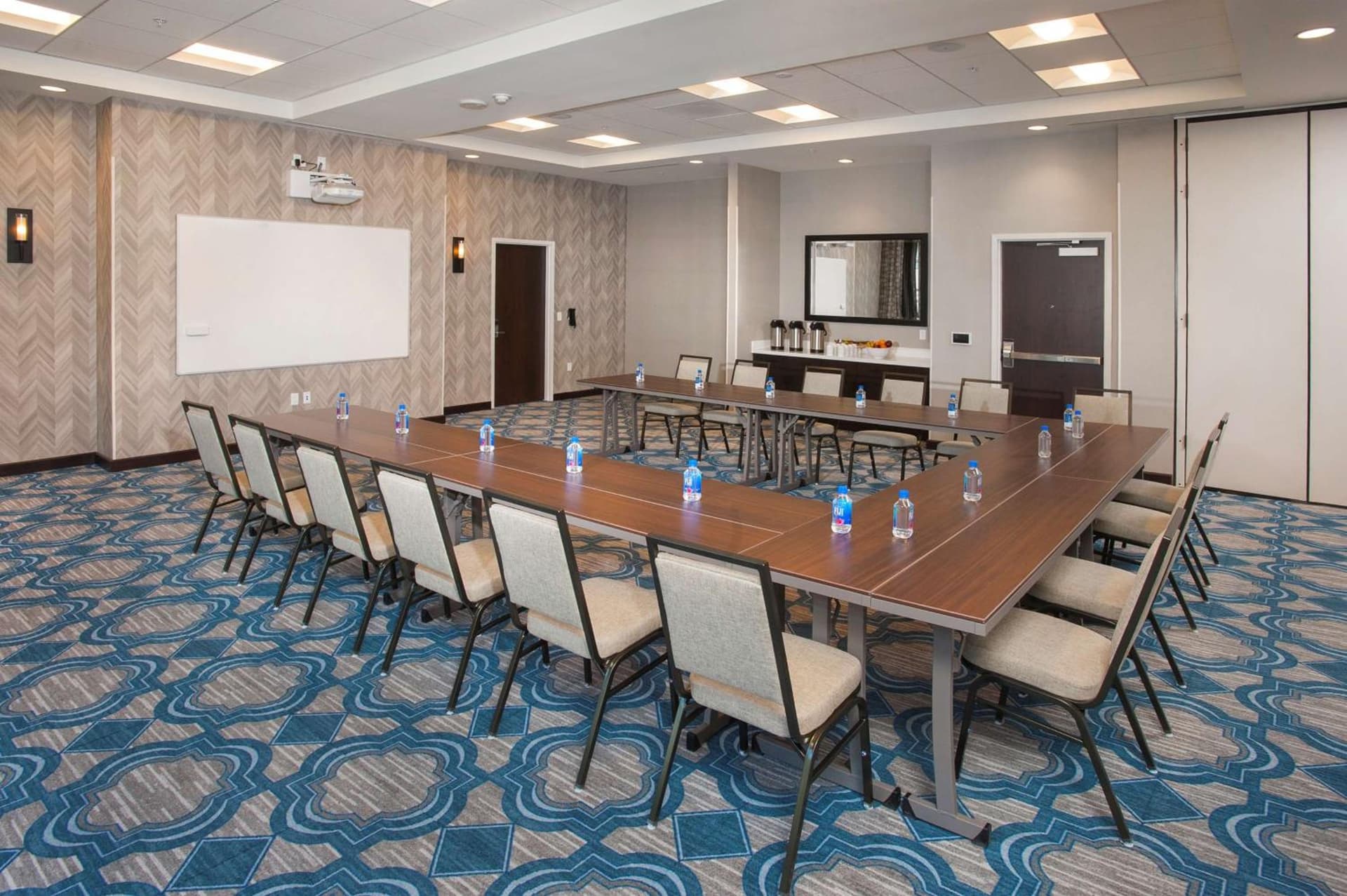 Hilton Garden Inn Burbank Los Angeles gallery photo in Burbank, CA — image 33