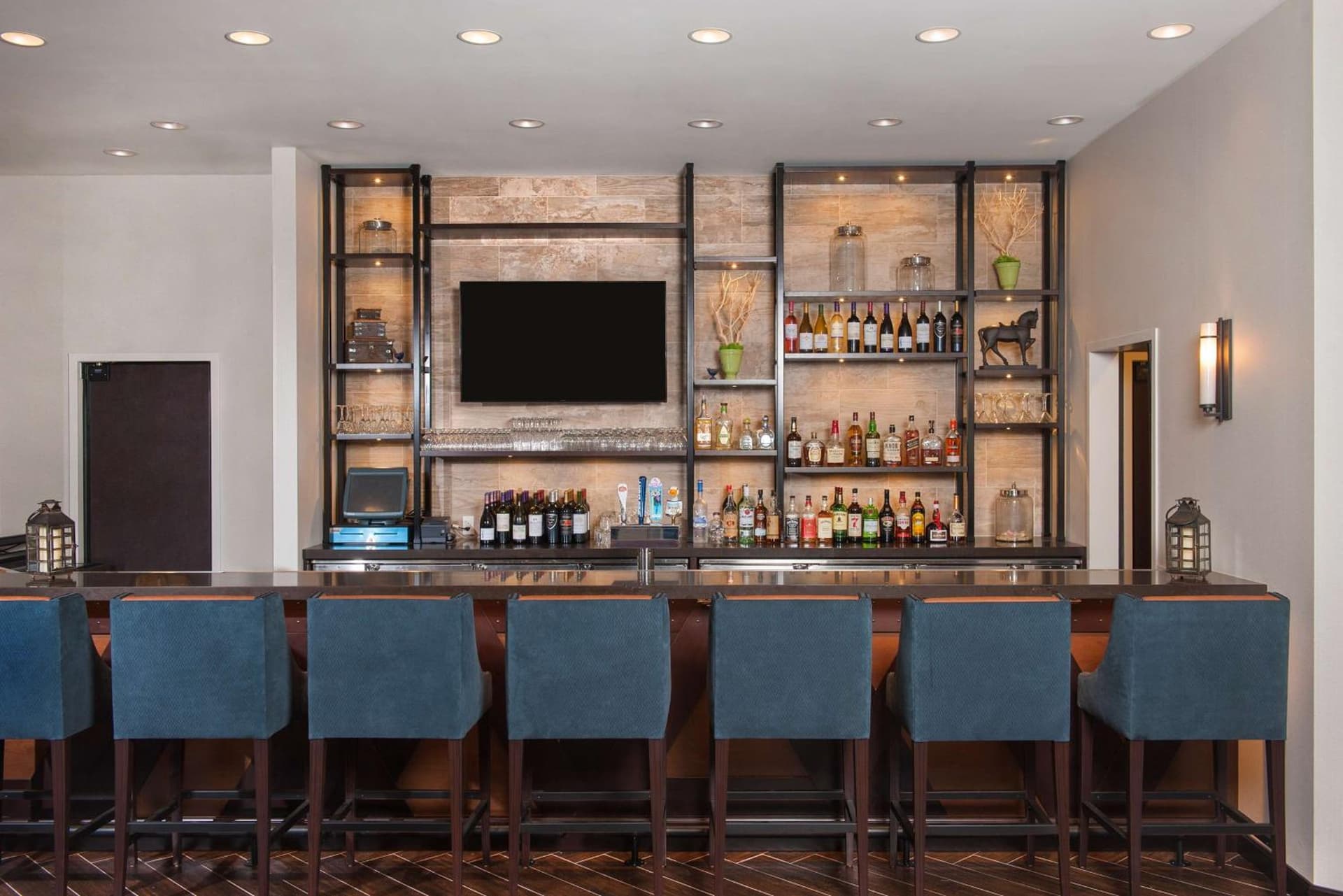 Hilton Garden Inn Burbank Los Angeles gallery photo in Burbank, CA — image 16