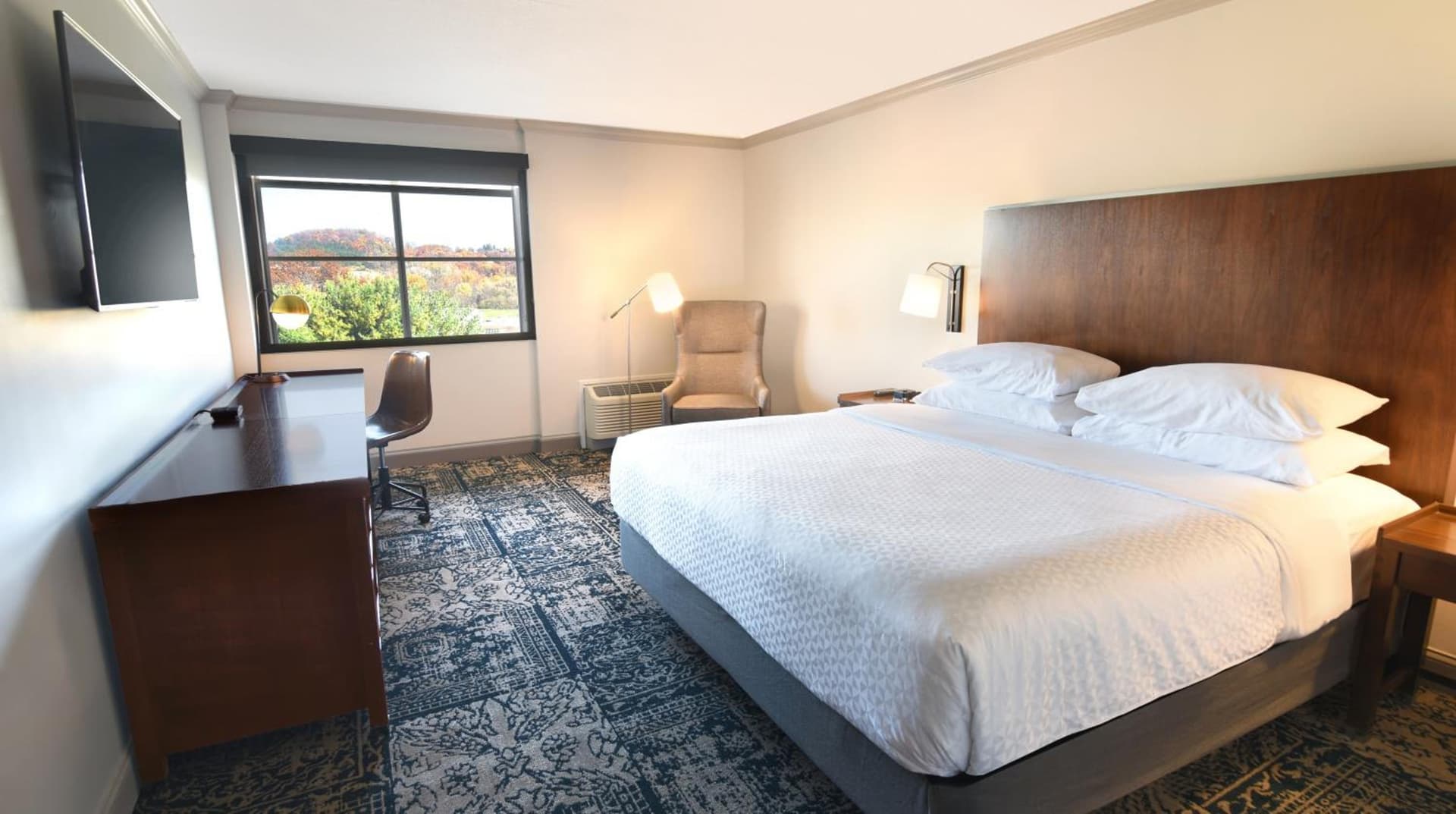 Four Points by Sheraton York gallery photo in York, PA — image 29