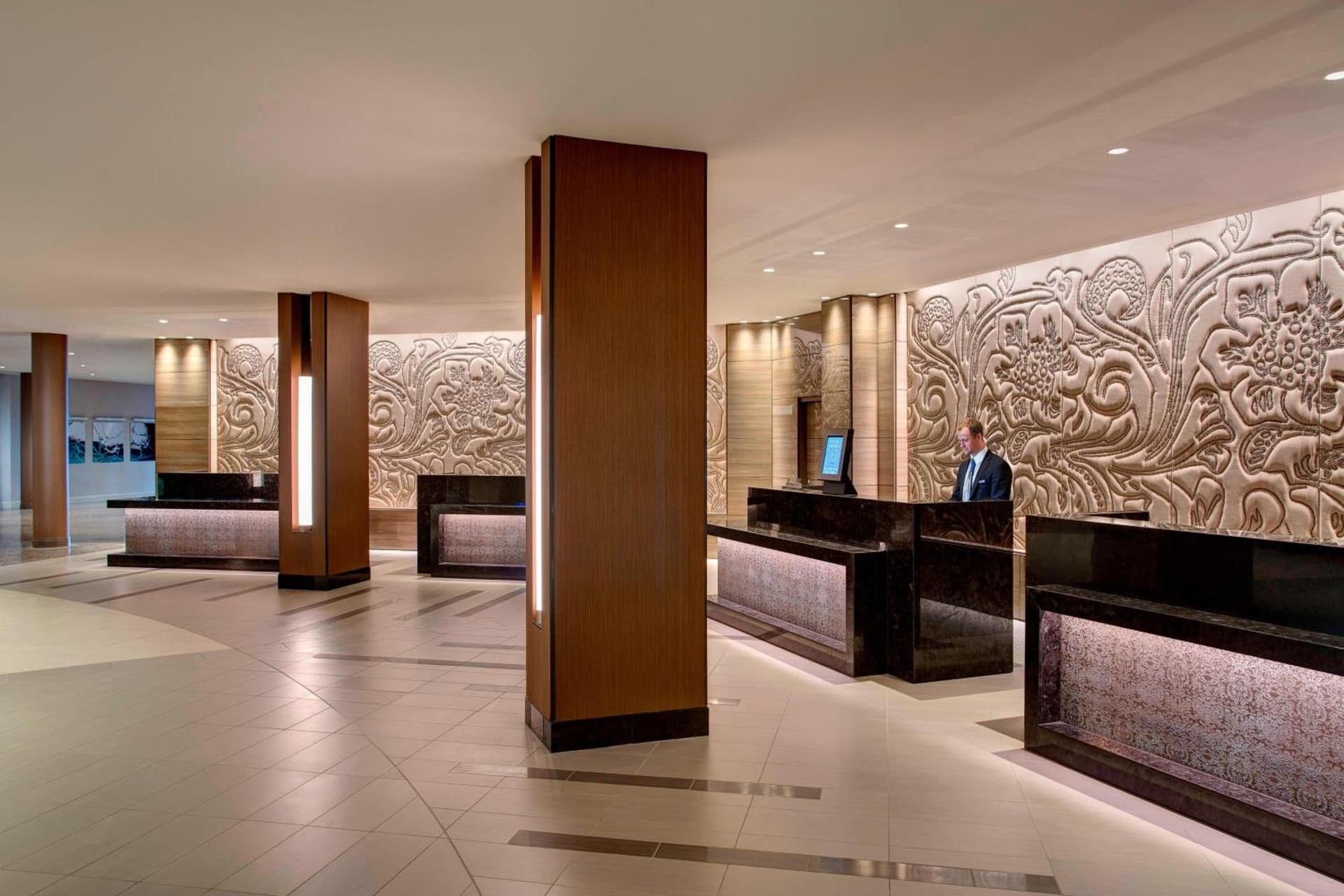 Houston Airport Marriott at George Bush Intercontinental property views in Houston, TX — gallery photo 3