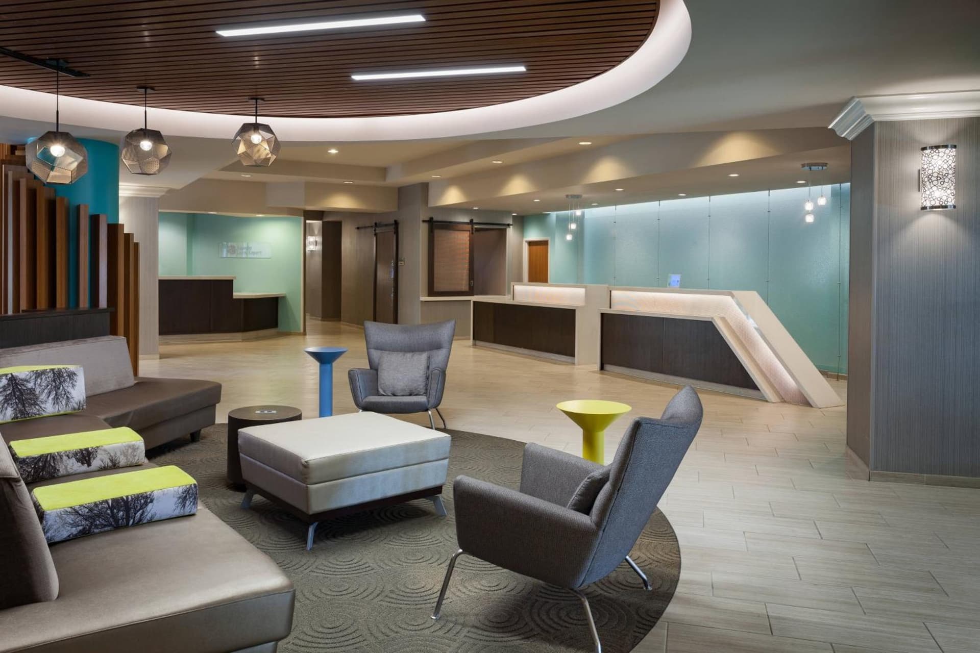 SpringHill Suites by Marriott Orlando Lake Buena Vista in Marriott Village interior in Orlando, FL — gallery photo 2