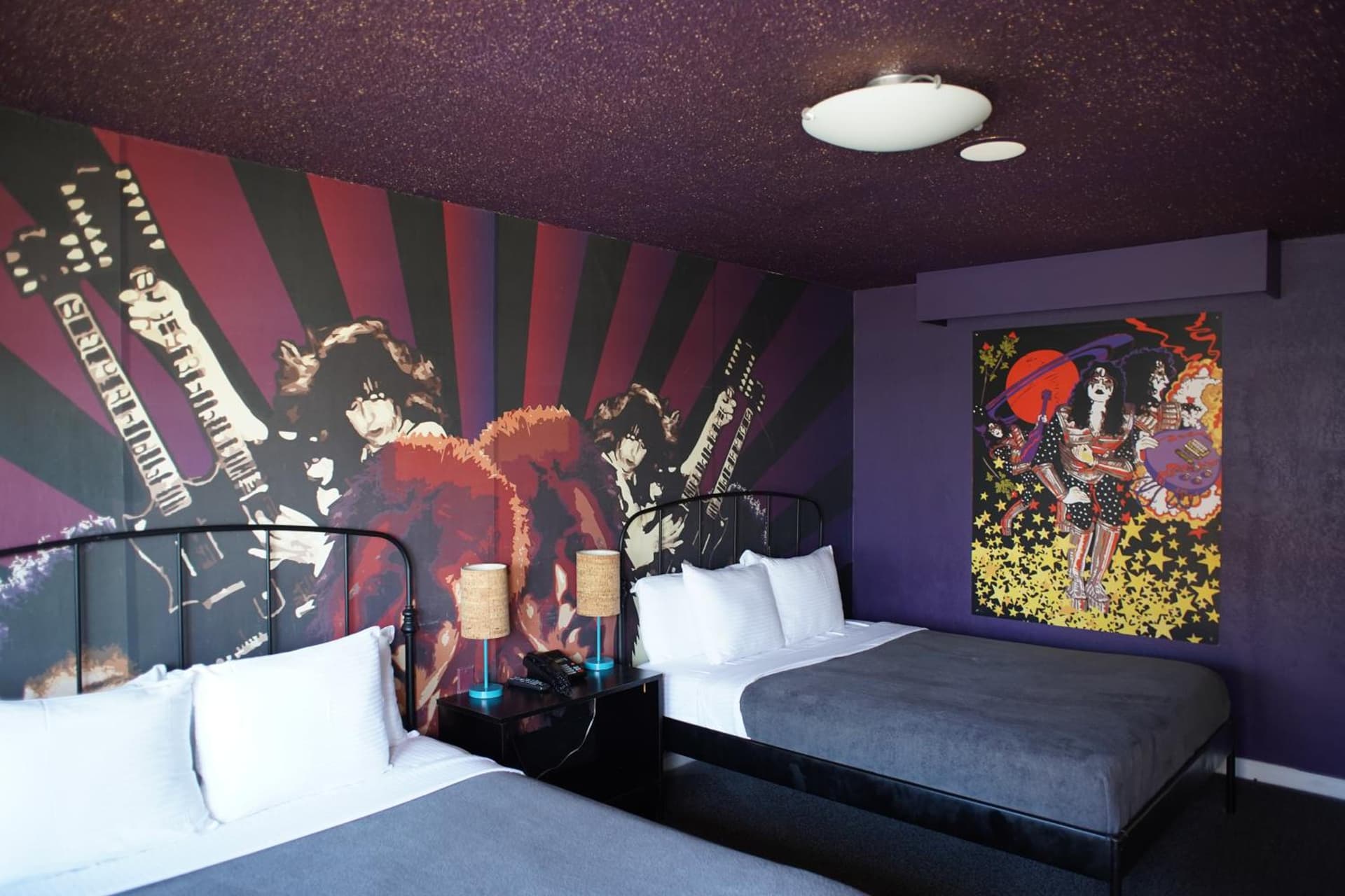 Huntington Surf Inn gallery photo in Huntington Beach, CA — image 6