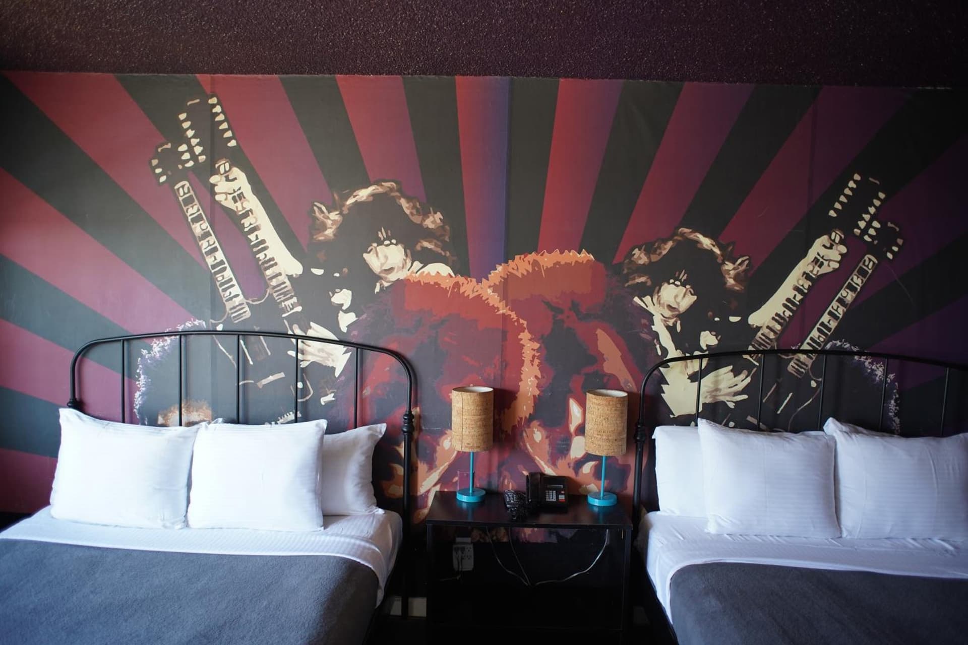 Huntington Surf Inn gallery photo in Huntington Beach, CA — image 7