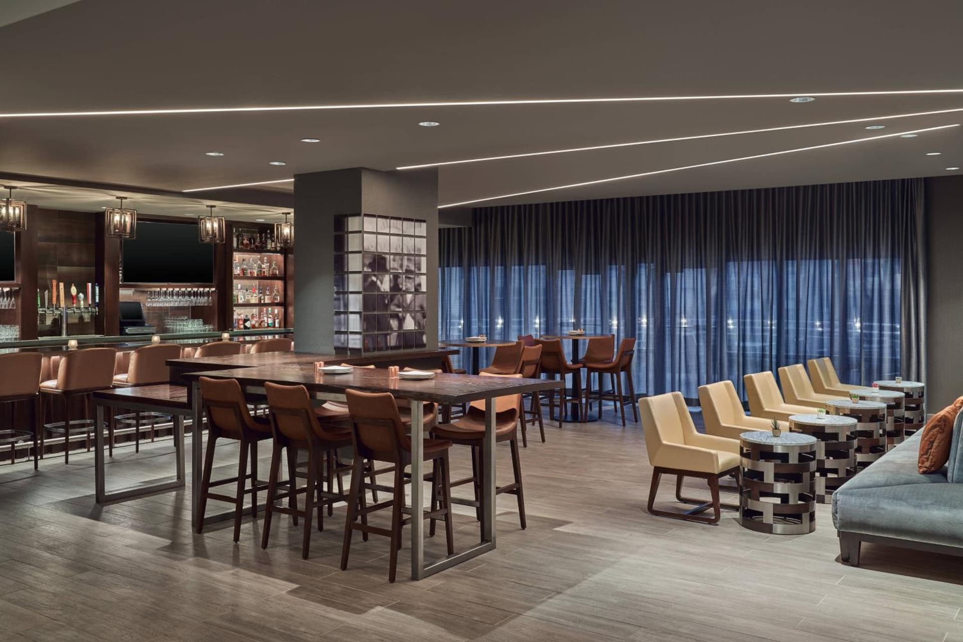 Delta Hotels by Marriott Ashland Downtown gallery photo in Ashland, KY — image 19