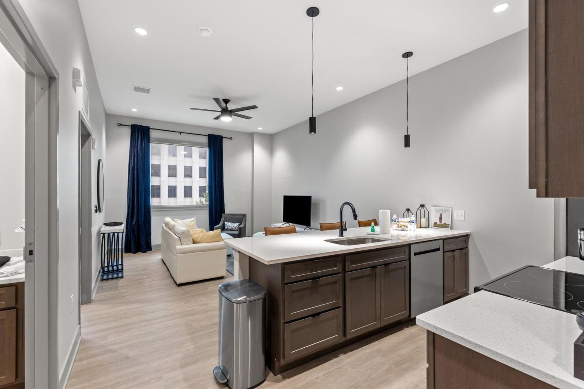 175 LEX - Walkable Downtown Lexington & Rupp Arena - Full Condos gallery photo in Lexington, KY — image 75