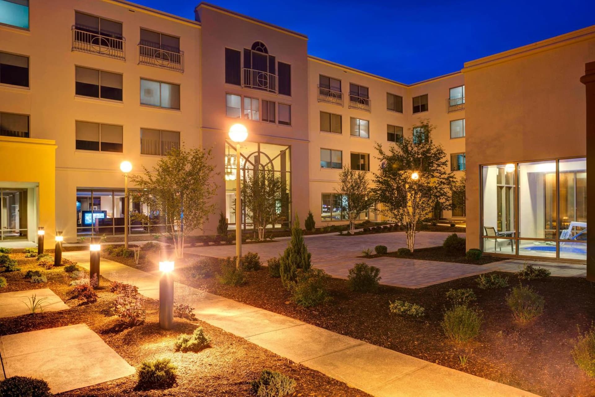Sheraton Hartford South property views in Rocky Hill — gallery photo 3