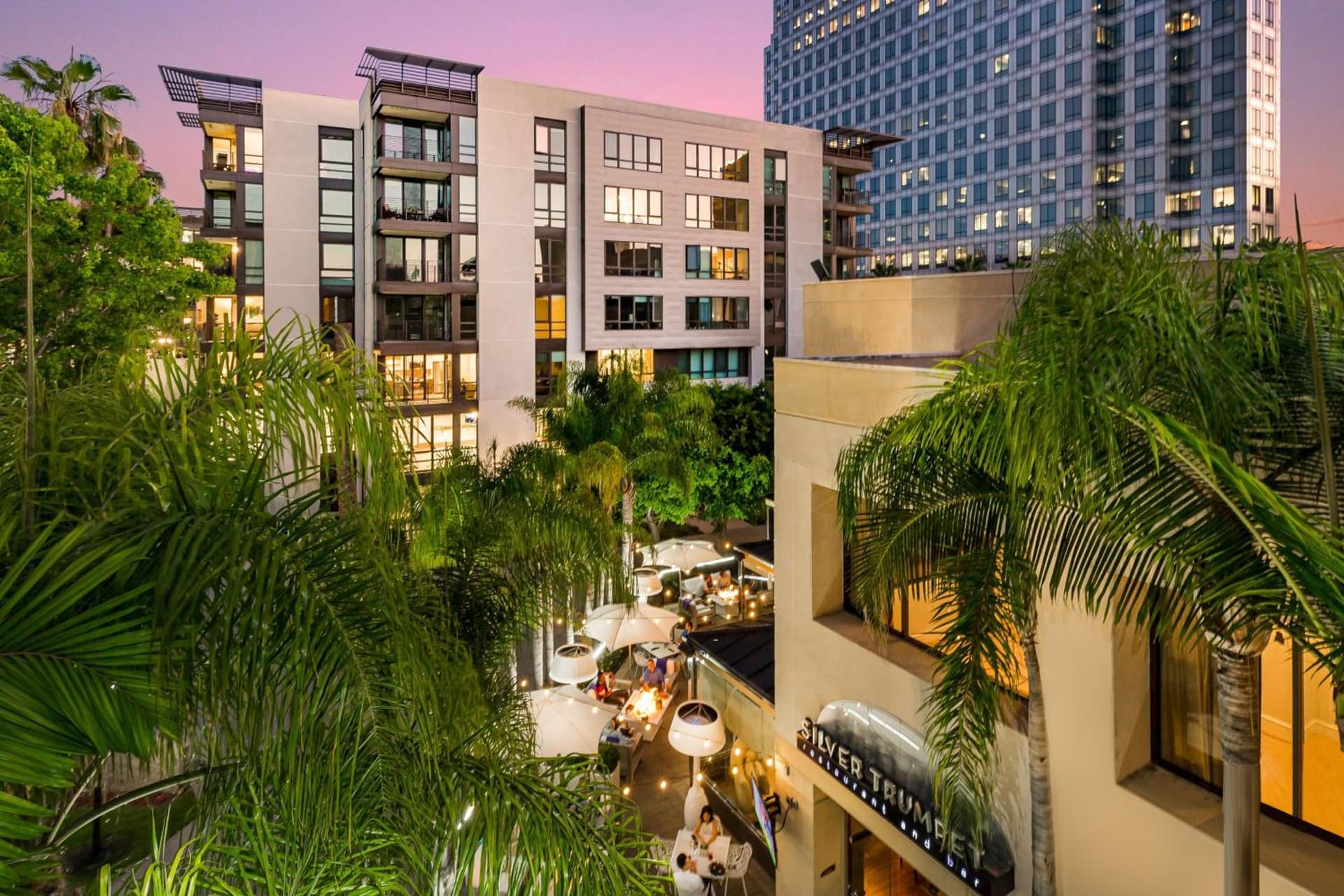 Avenue of the Arts Costa Mesa, a Tribute Portfolio Hotel gallery photo in Costa Mesa, CA — image 25