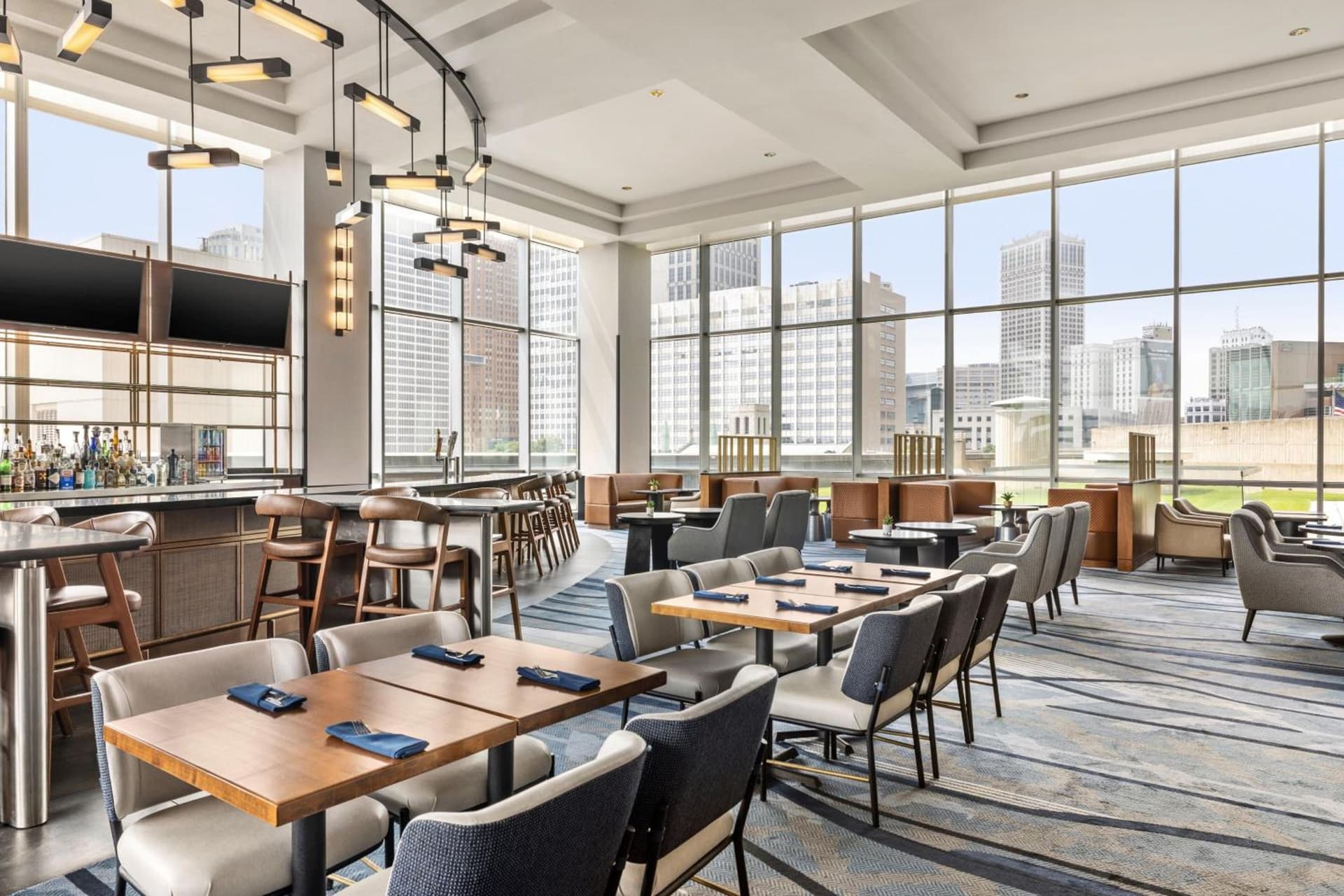 Detroit Marriott at the Renaissance Center gallery photo in Detroit, MI — image 58