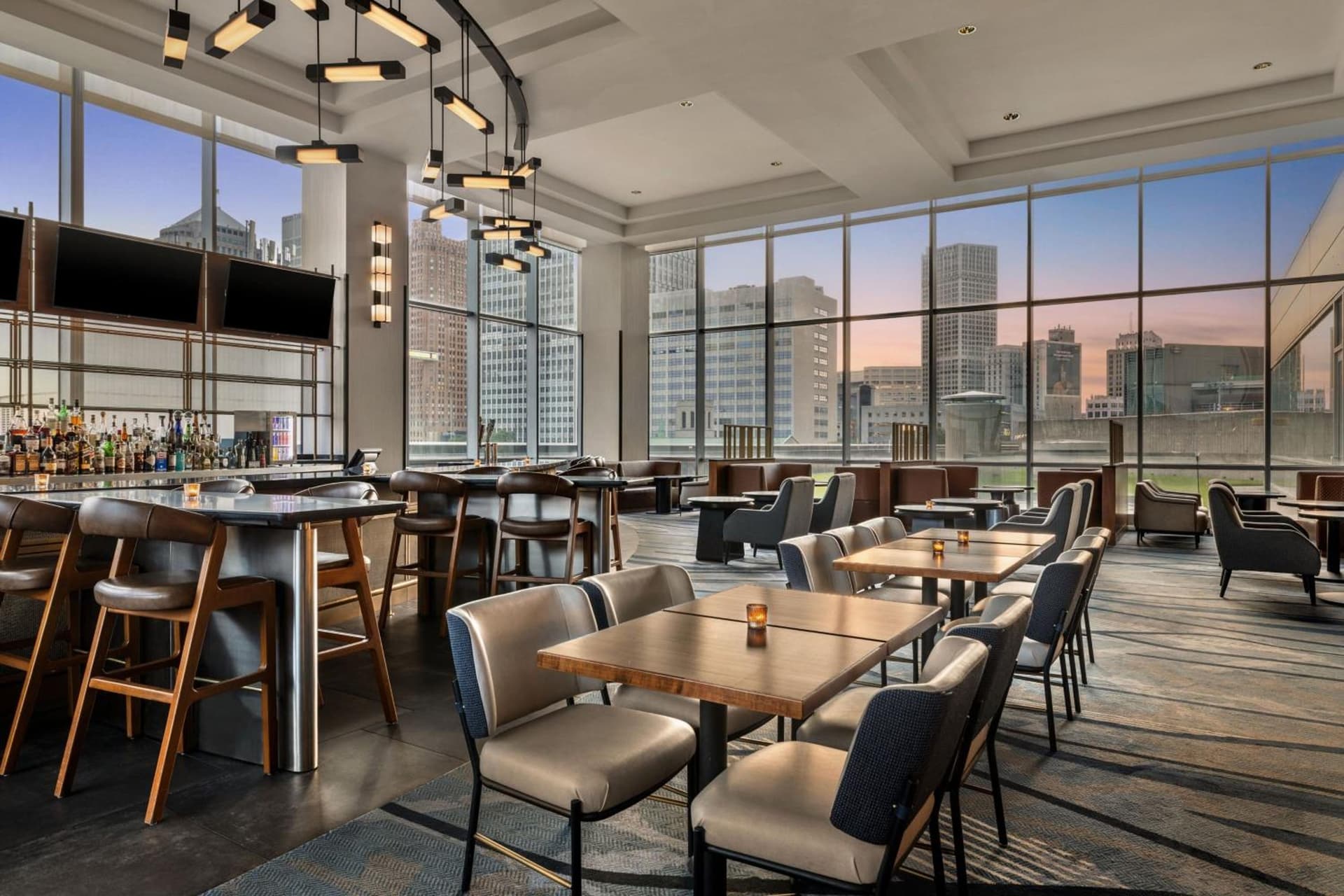 Detroit Marriott at the Renaissance Center gallery photo in Detroit, MI — image 21