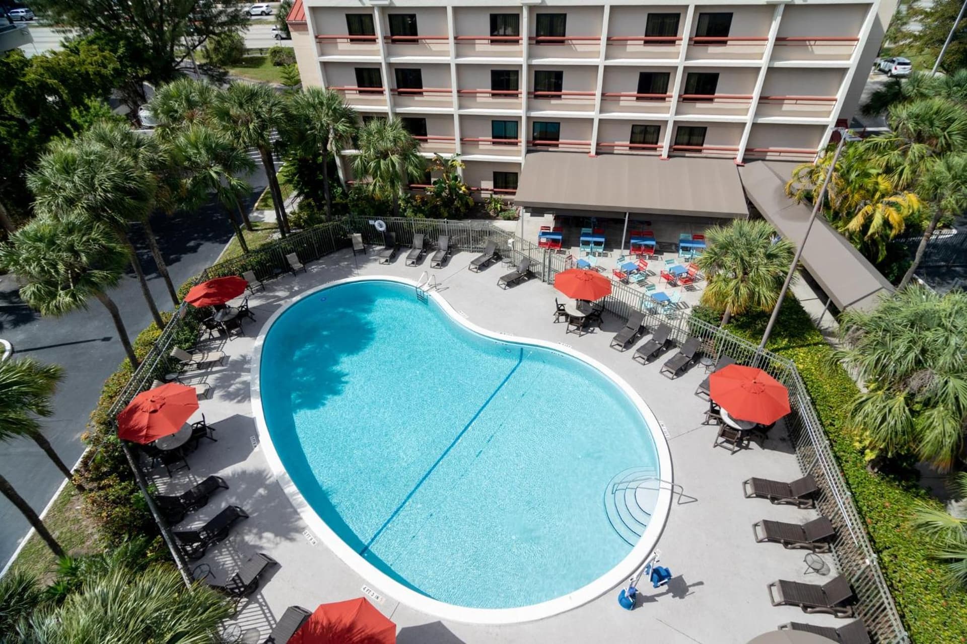 Red Roof Inn PLUS Miami Airport gallery photo in Miami, FL — image 13