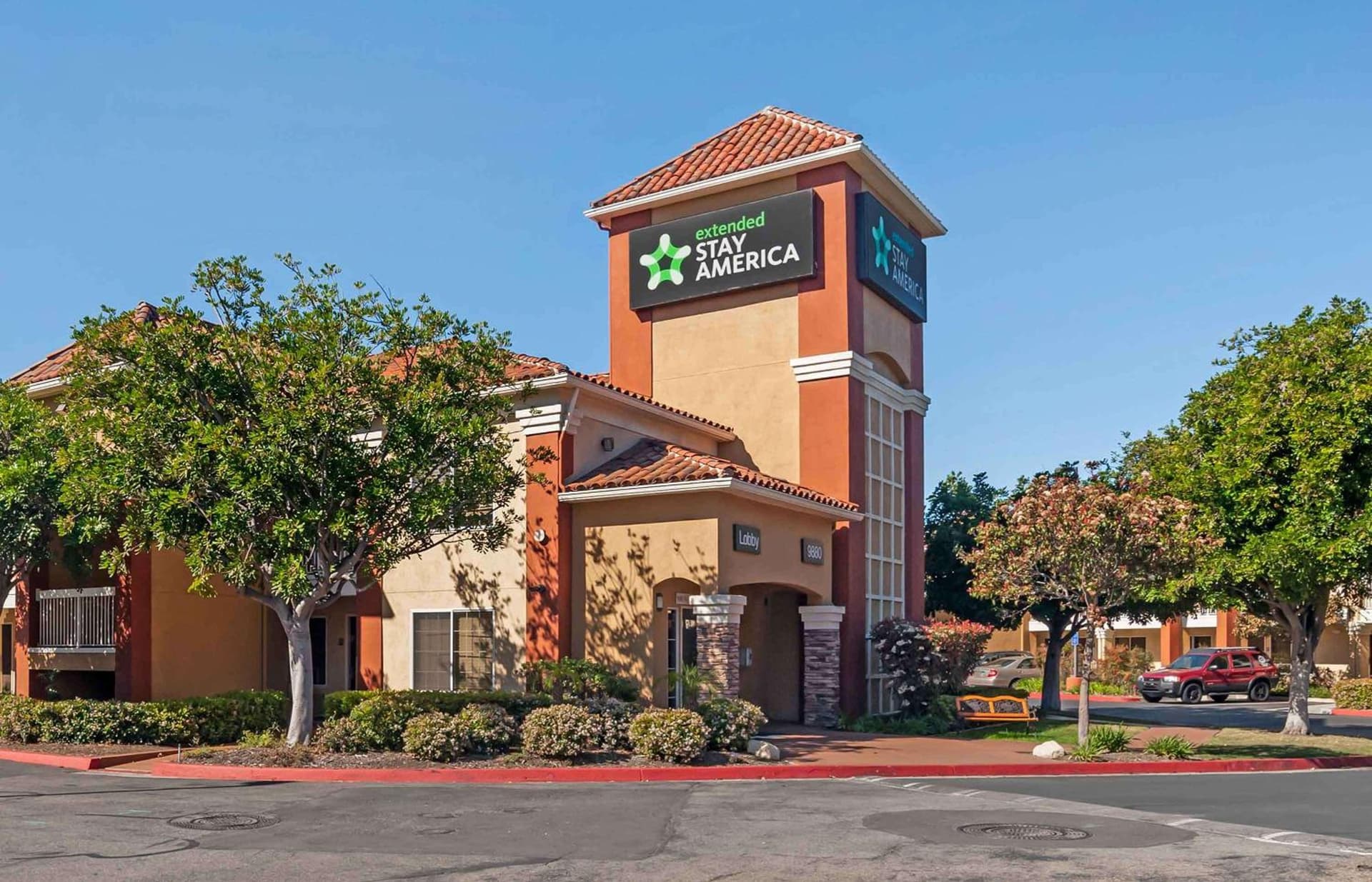 Extended Stay America Suites - San Diego - Sorrento Mesa property views in Sorrento, CA — gallery photo 3