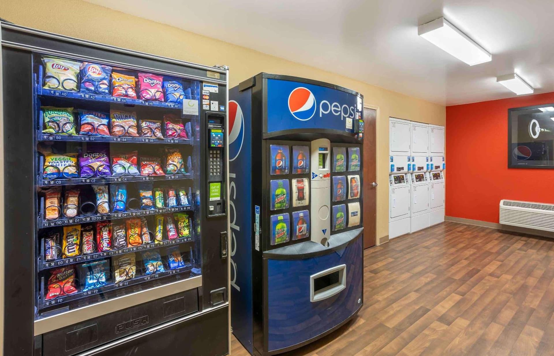 Extended Stay America Select Suites - Columbia - Stadium Blvd gallery photo in Columbia, MO — image 47
