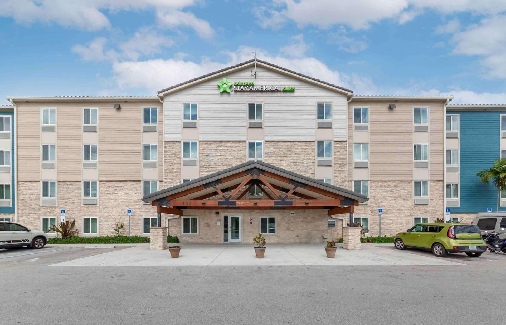 Extended Stay America Select Suites - Deerfield Beach — hotel in Deerfield Beach, Florida