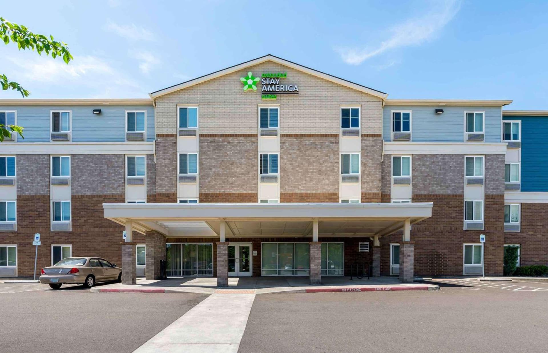 Extended Stay America Suites - Portland - East featured exterior or lobby in Portland, OR — similar hotel