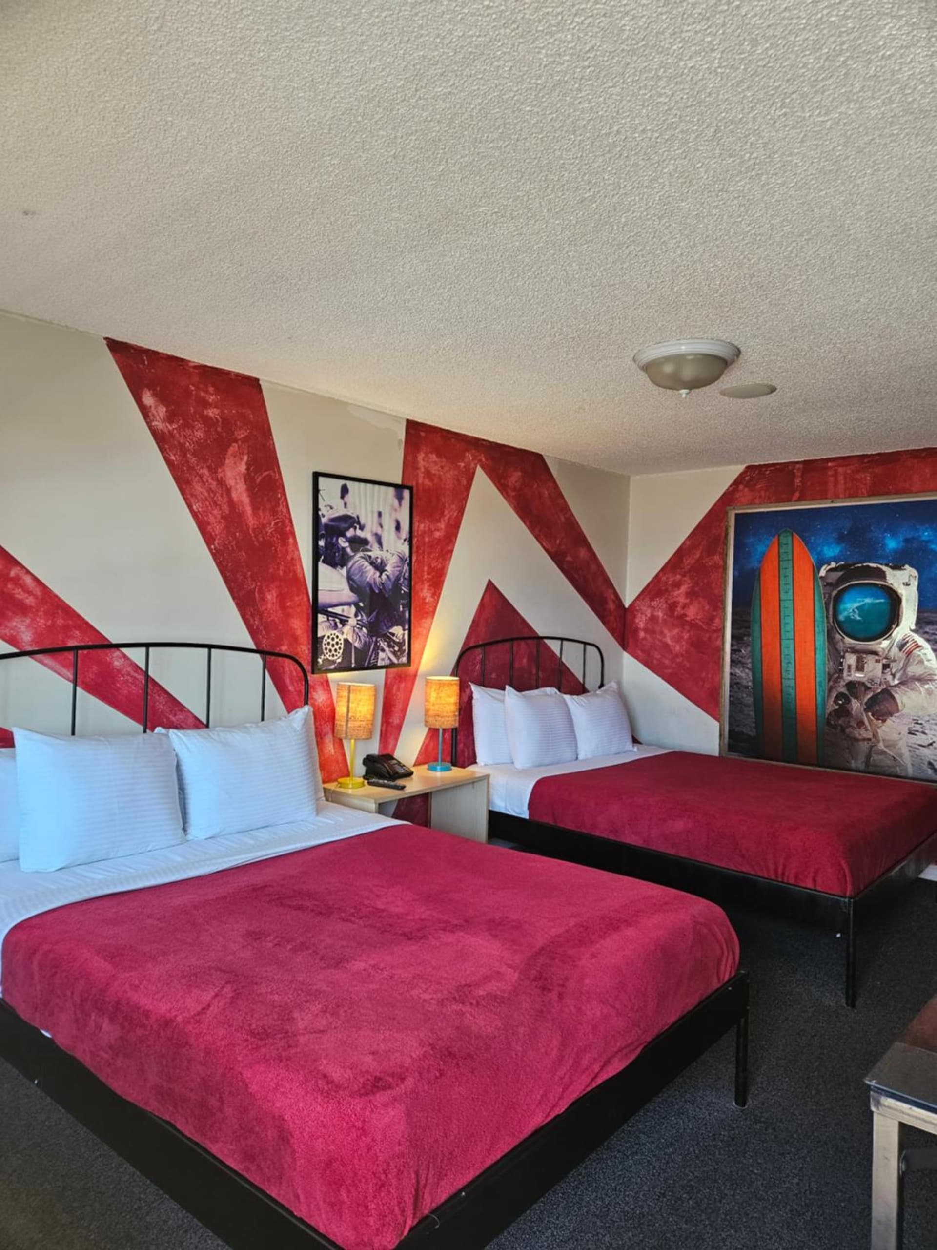 Huntington Surf Inn gallery photo in Huntington Beach, CA — image 14