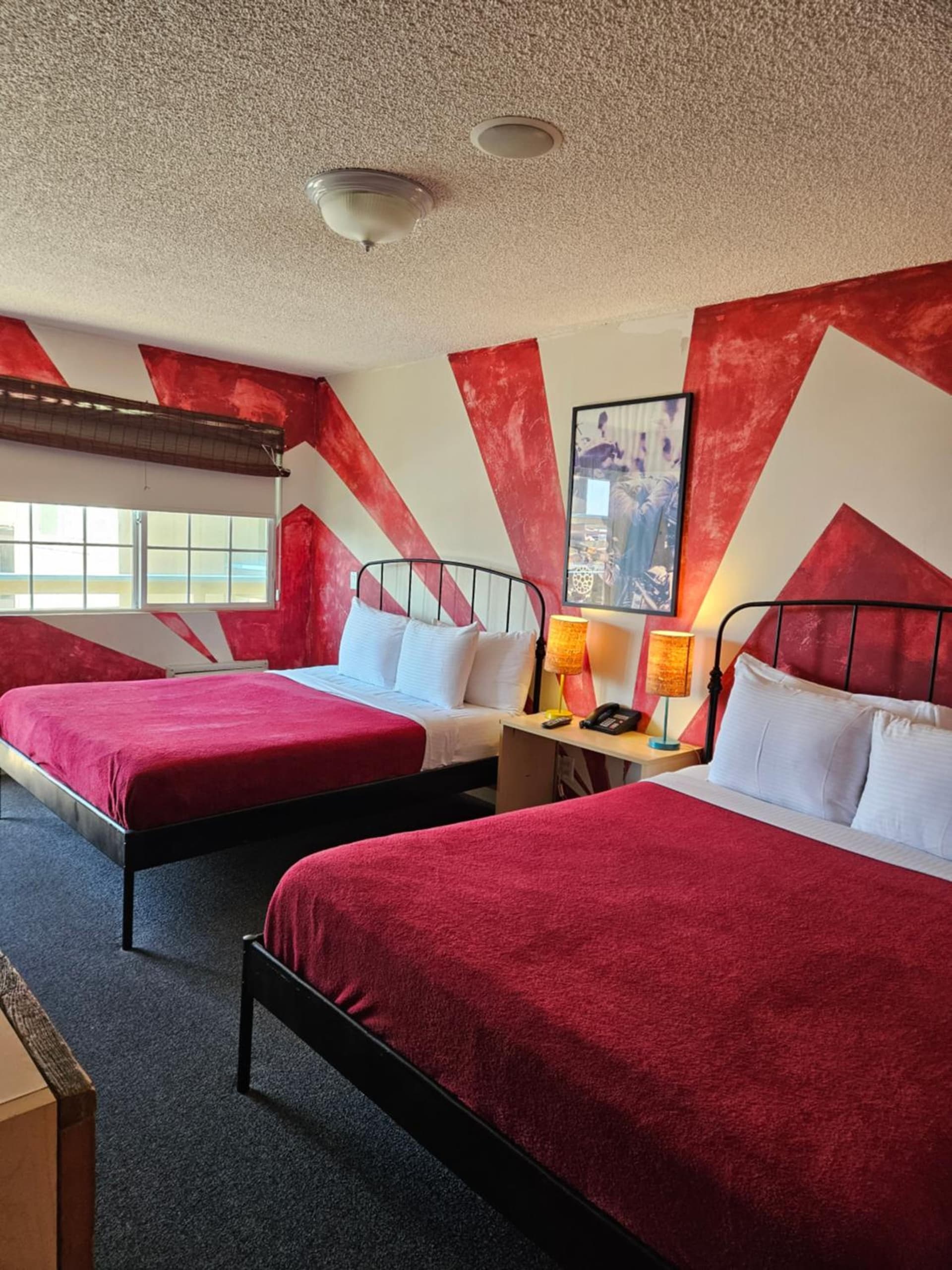 Huntington Surf Inn gallery photo in Huntington Beach, CA — image 11