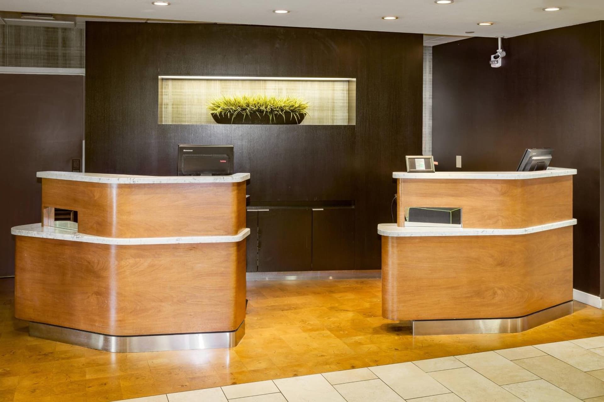 Courtyard by Marriott Stockton interior in Stockton, CA — gallery photo 2