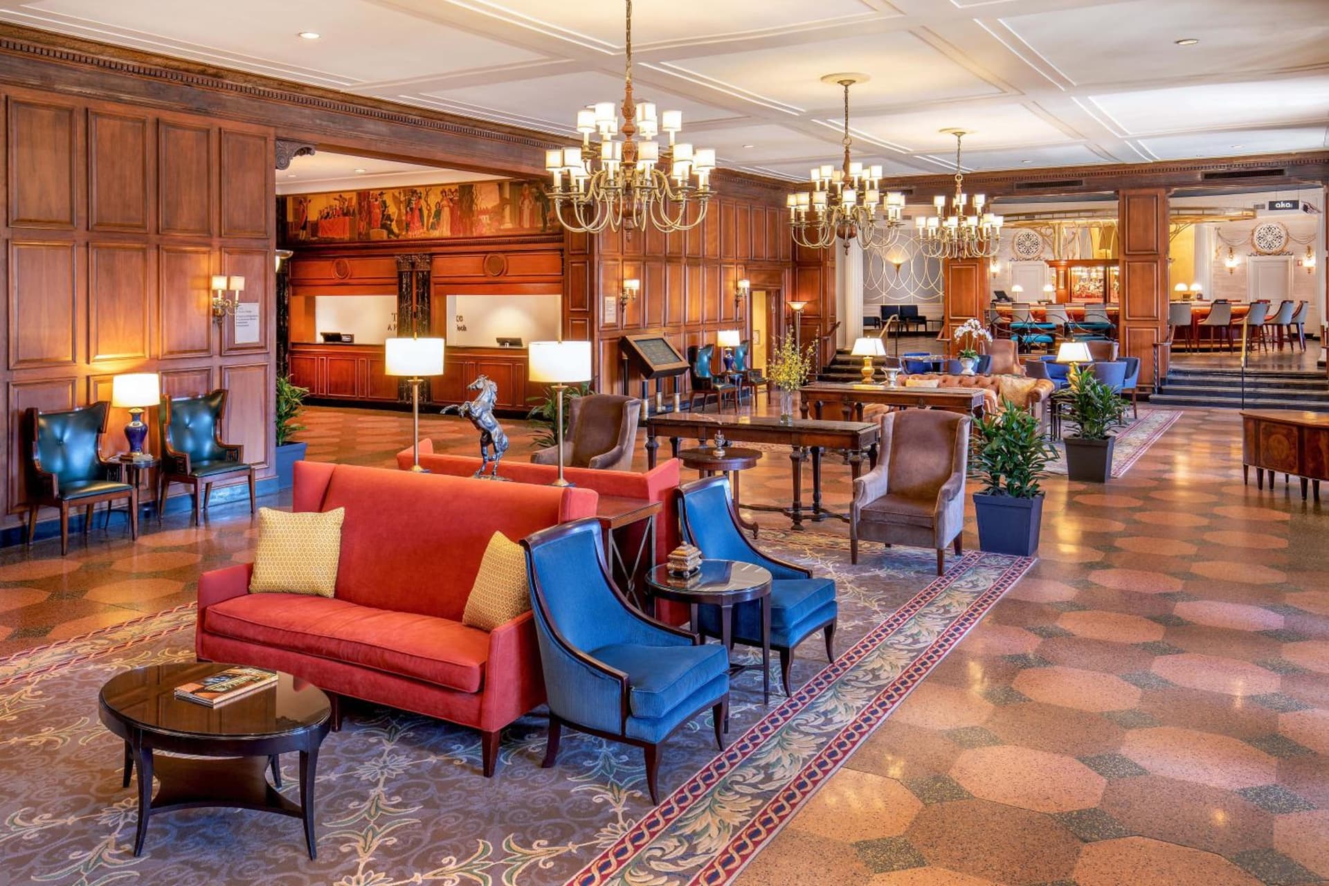 Hotel Roanoke & Conference Center, Curio Collection by Hilton gallery photo in Roanoke, VA — image 9