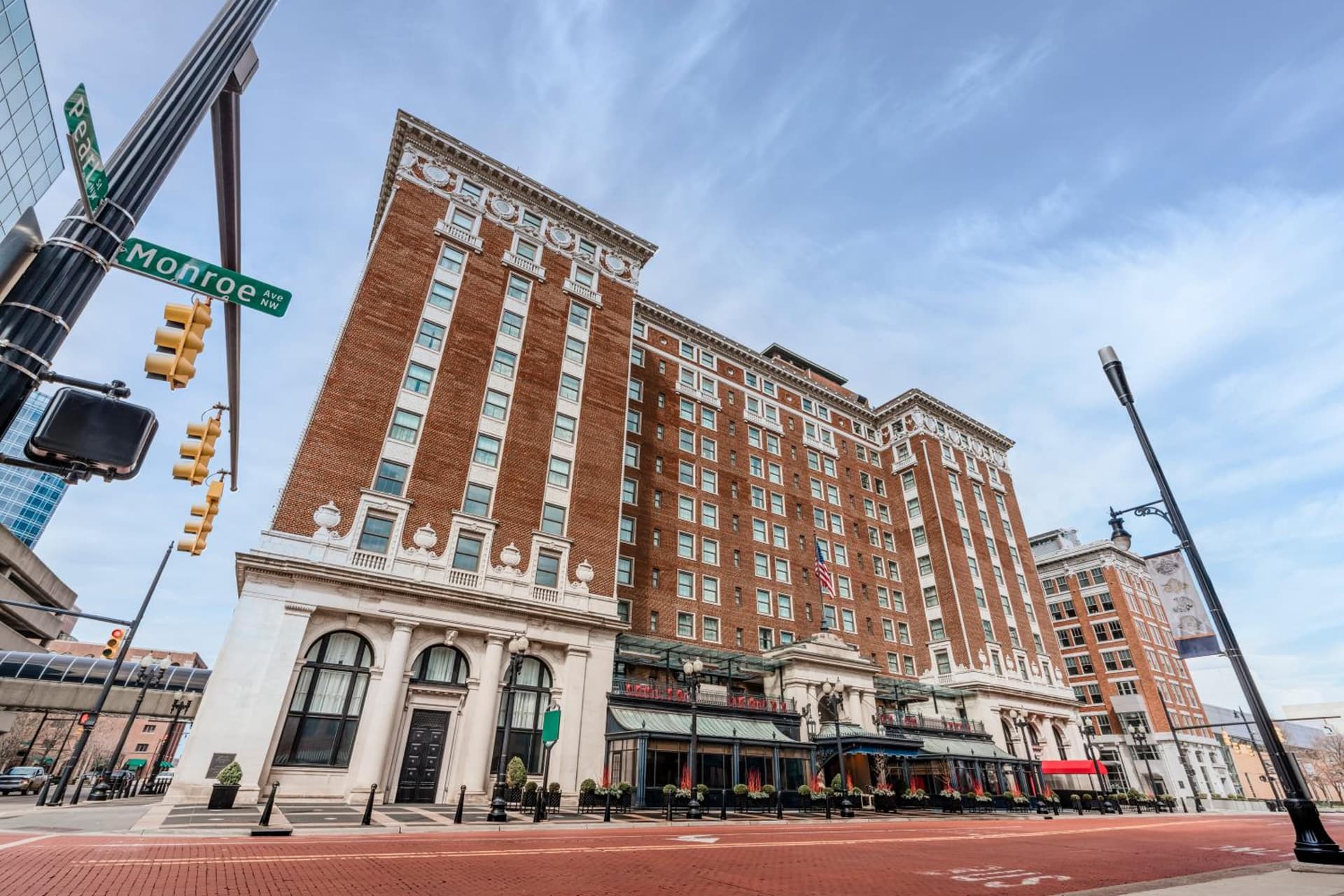 Amway Grand Plaza Hotel, Curio Collection by Hilton gallery photo in Grand Rapids, MI — image 53