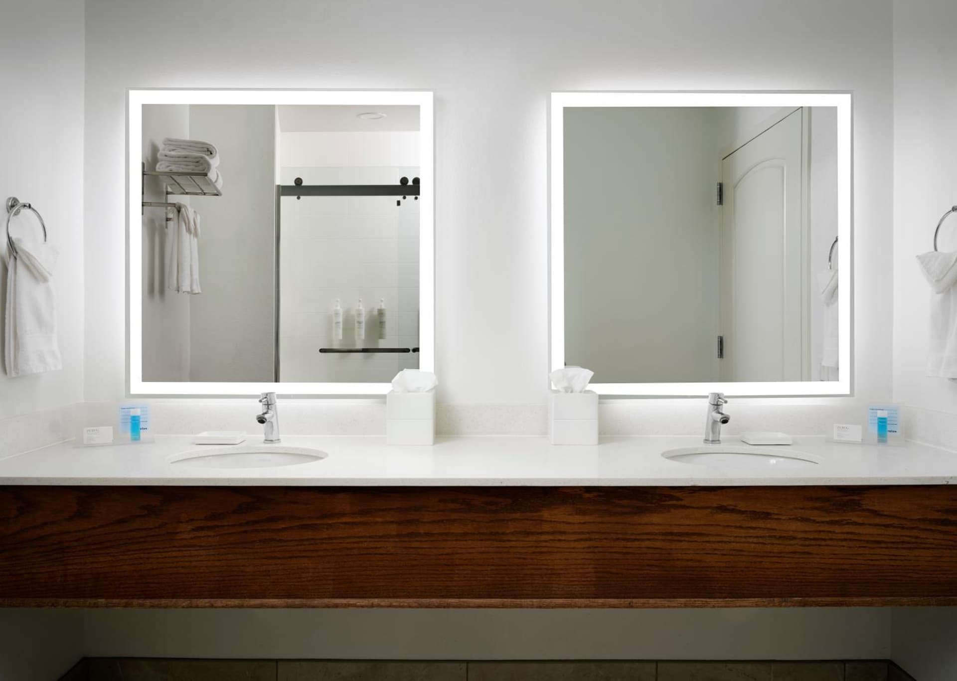 Hampton Inn & Suites Austin - Downtown gallery photo in Austin, TX — image 28