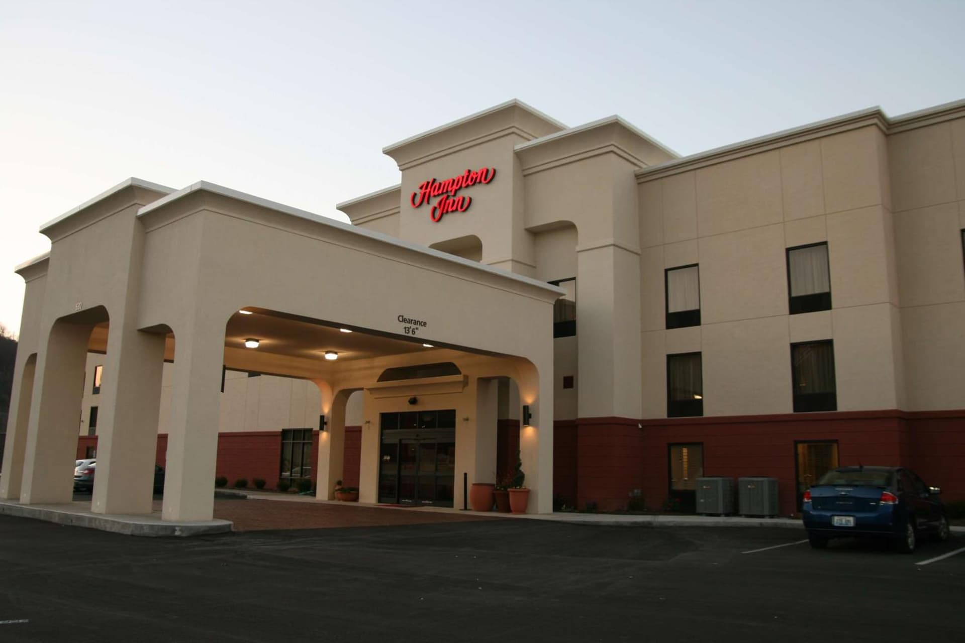 Hampton Inn Williamsburg property views in Williamsburg, KY — gallery photo 3