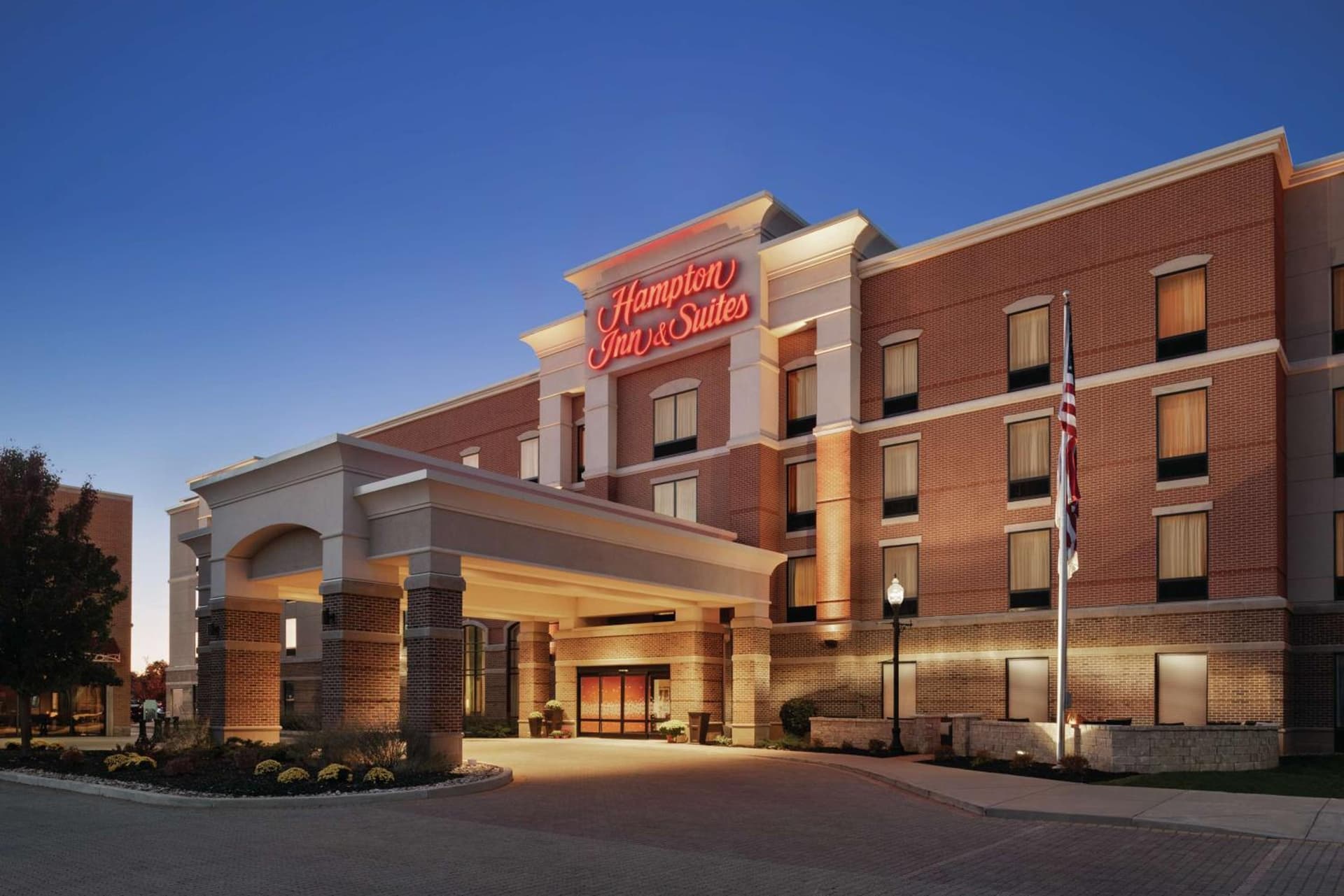 Hampton Inn & Suites Mishawaka/South Bend at Heritage Square gallery photo in South Bend, IN — image 38