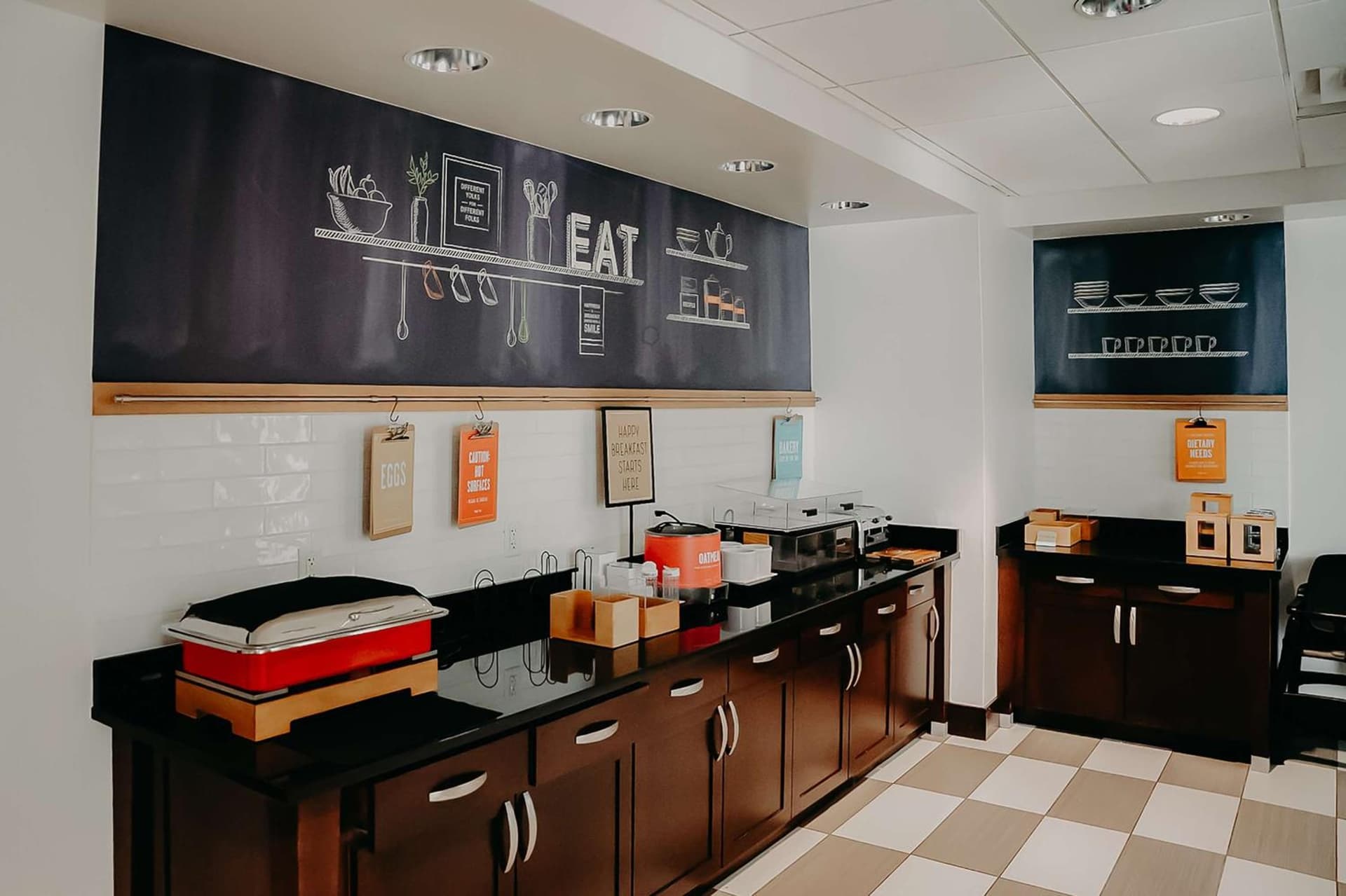 Hampton Inn & Suites Mishawaka/South Bend at Heritage Square gallery photo in South Bend, IN — image 35