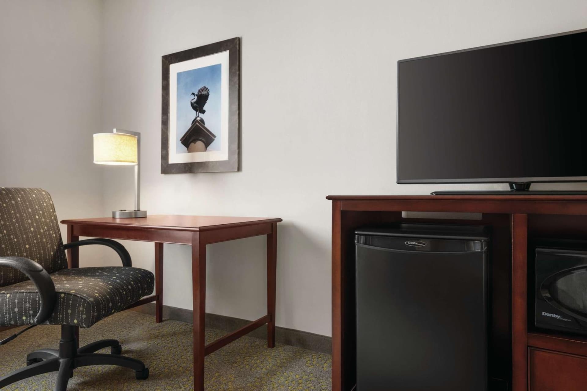 Hampton Inn & Suites Mishawaka/South Bend at Heritage Square gallery photo in South Bend, IN — image 27