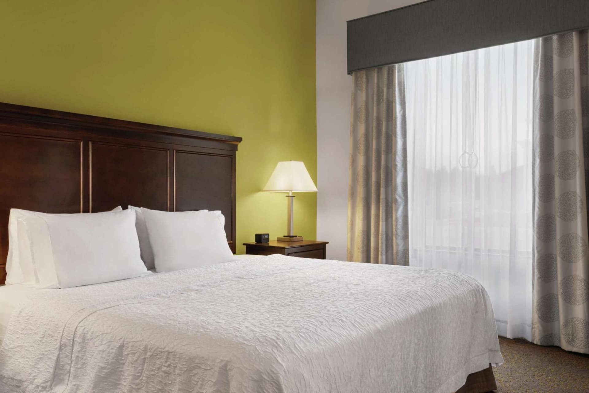 Hampton Inn & Suites Mishawaka/South Bend at Heritage Square gallery photo in South Bend, IN — image 40