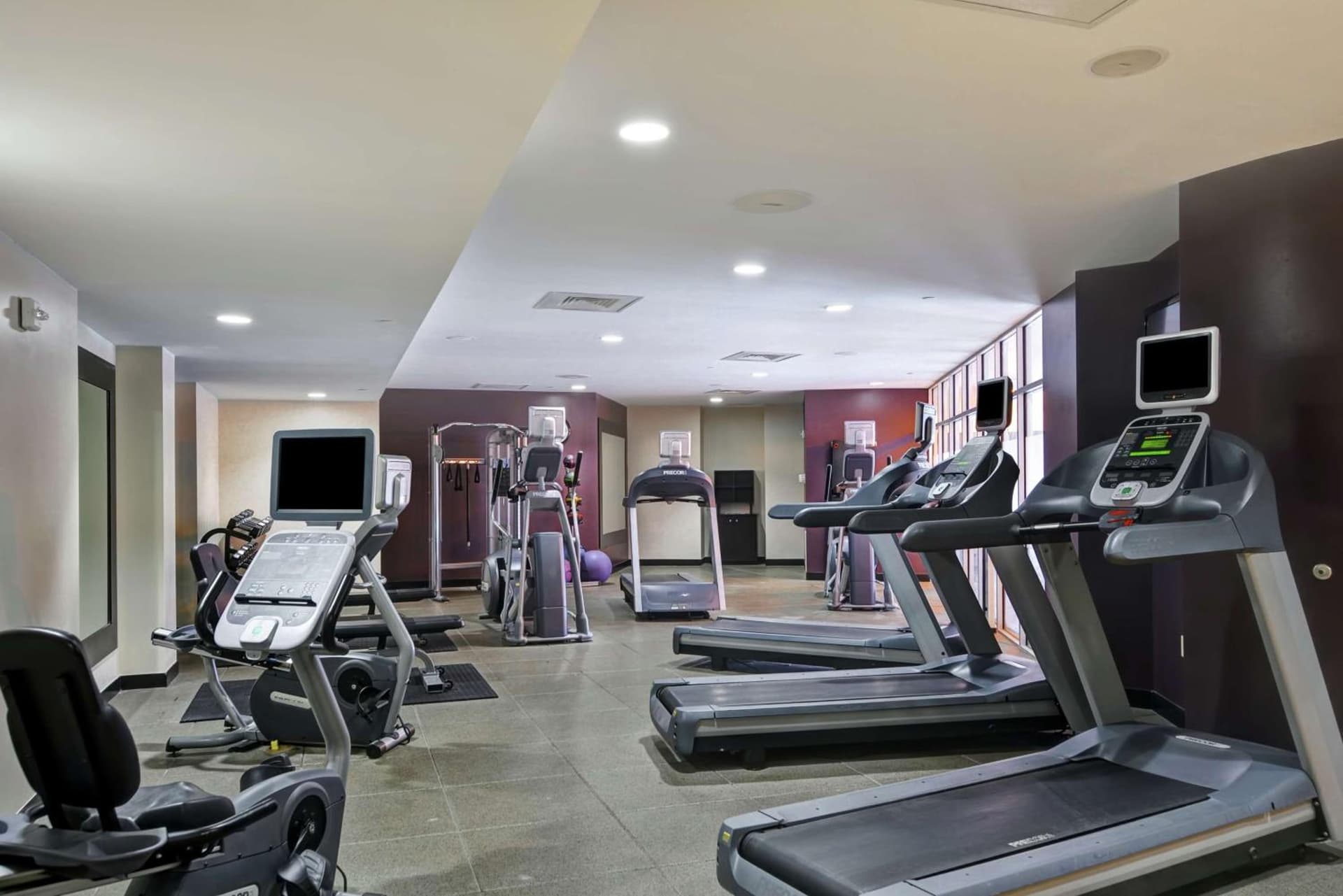 DoubleTree by Hilton Hotel Baton Rouge gallery photo in Baton Rouge, LA — image 22