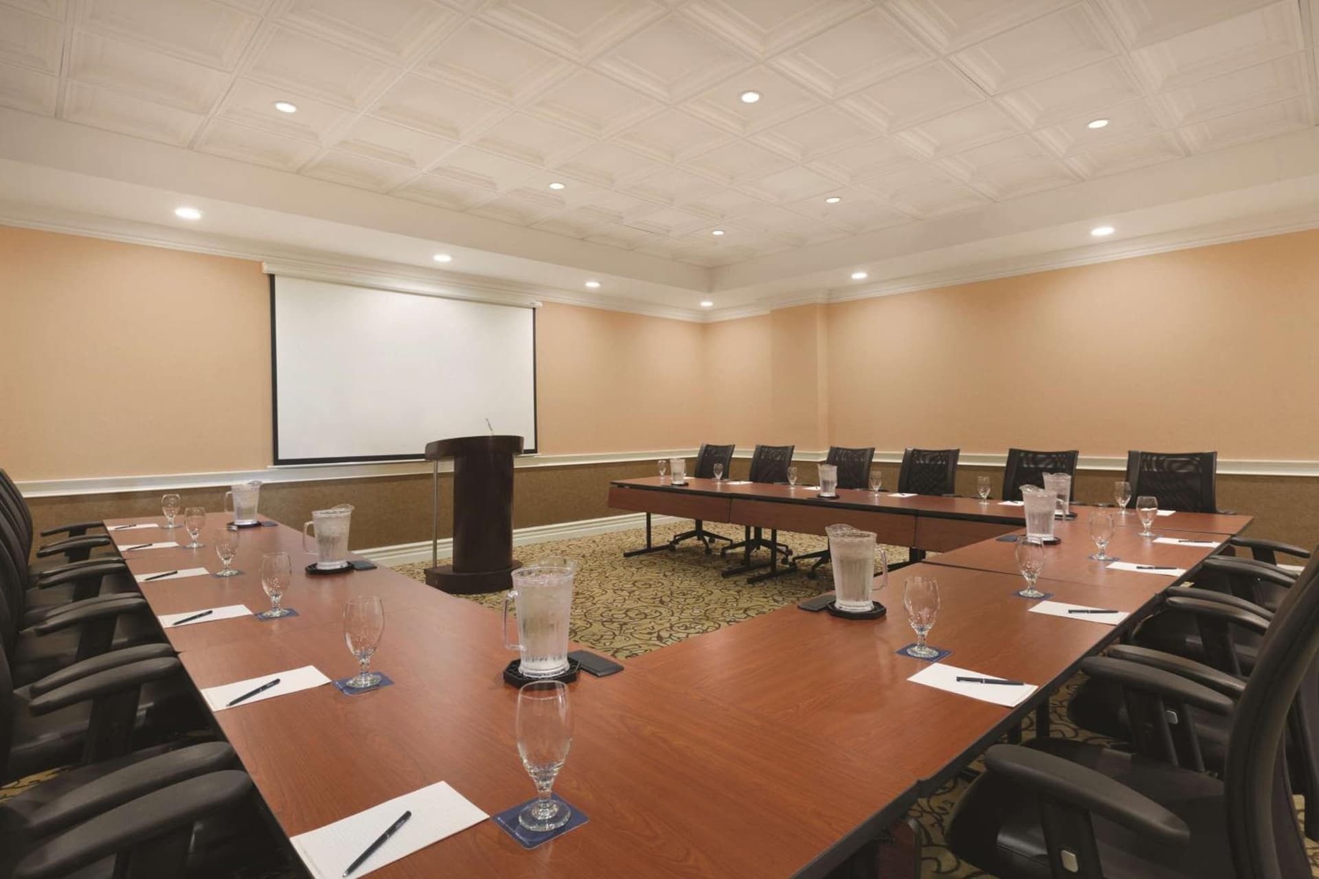 Hilton Los Angeles/San Gabriel gallery photo in San Gabriel, CA — image 15