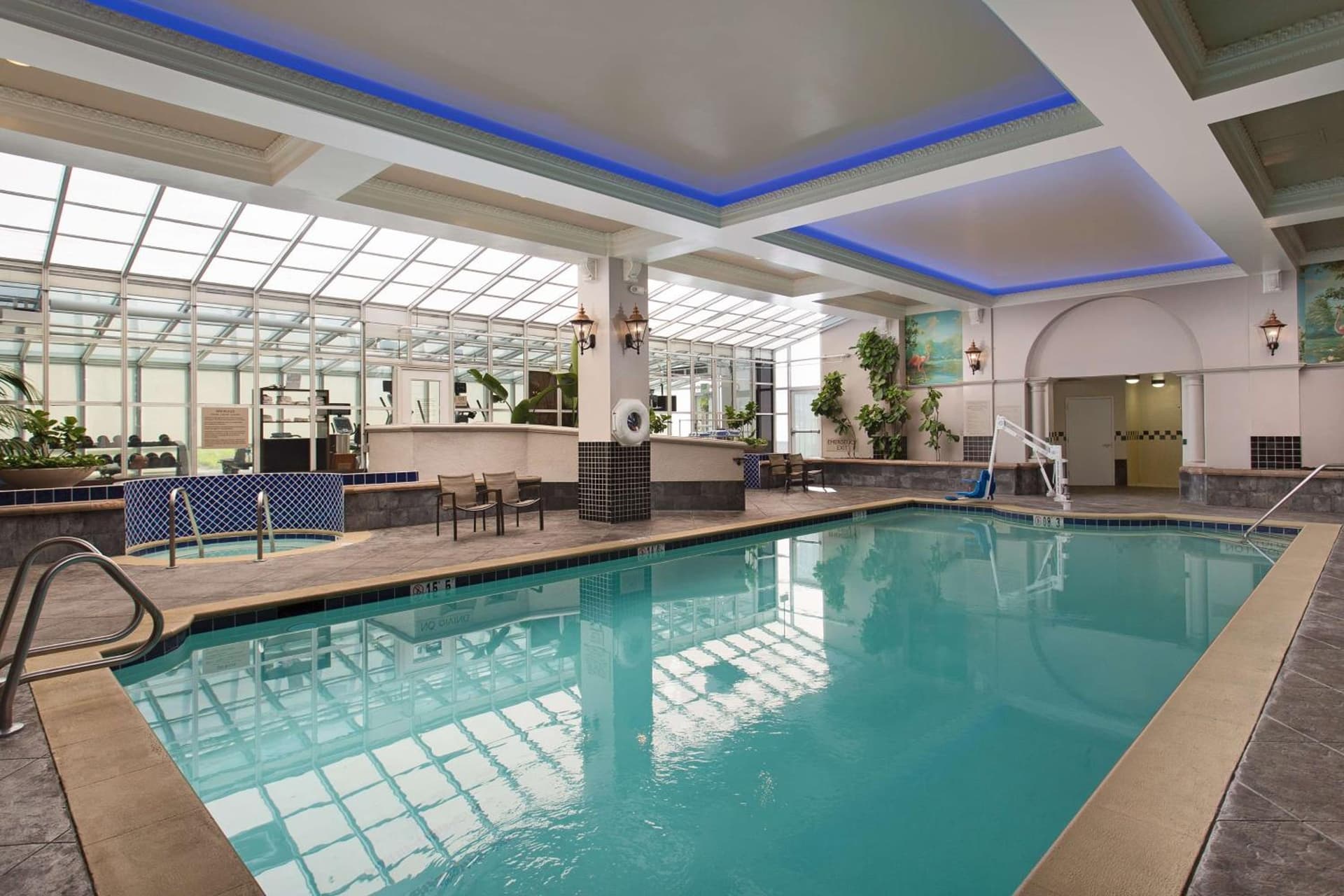Embassy Suites San Francisco Airport Waterfront gallery photo in Burlingame, CA — image 5