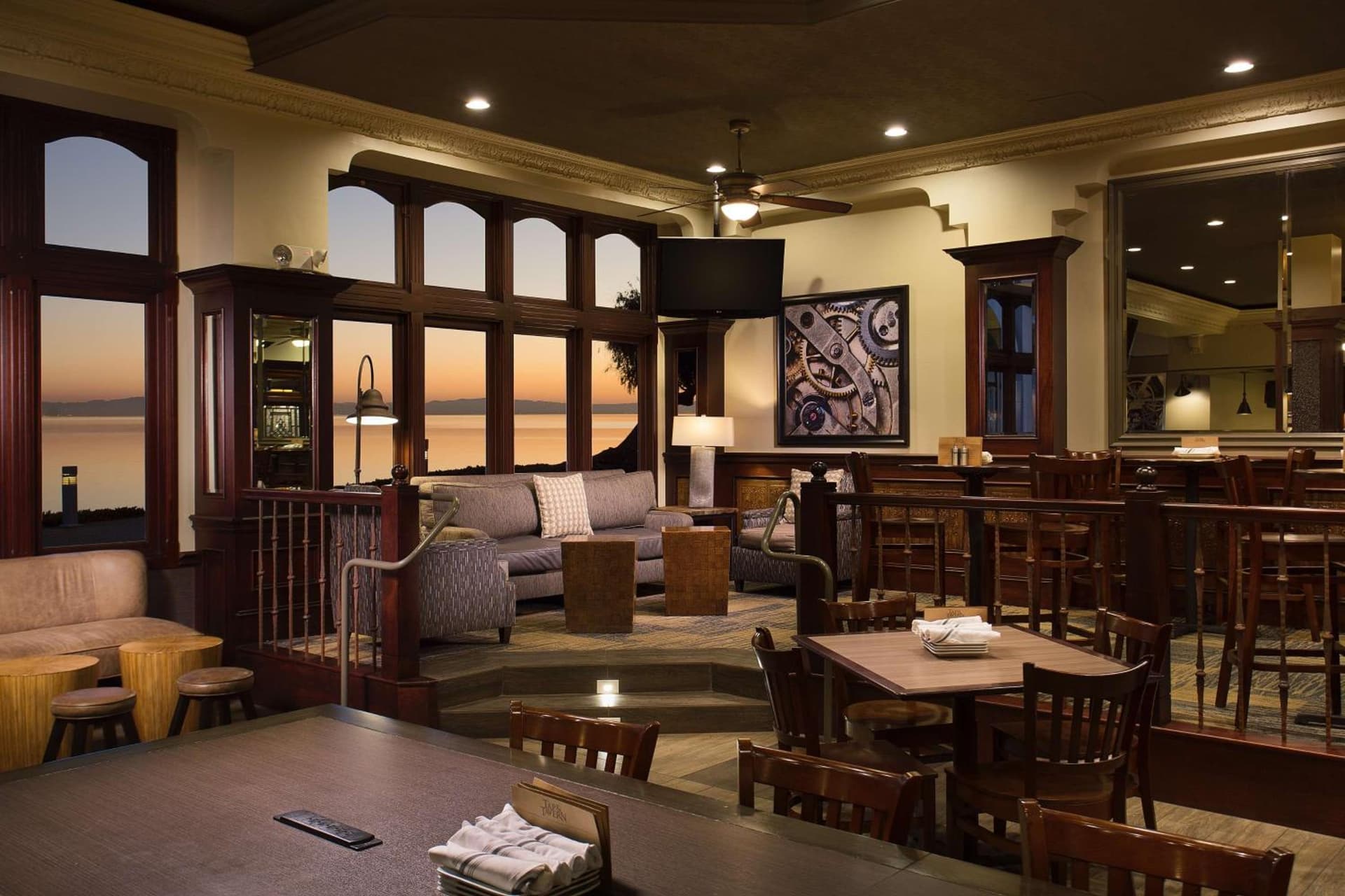 Embassy Suites San Francisco Airport Waterfront gallery photo in Burlingame, CA — image 18