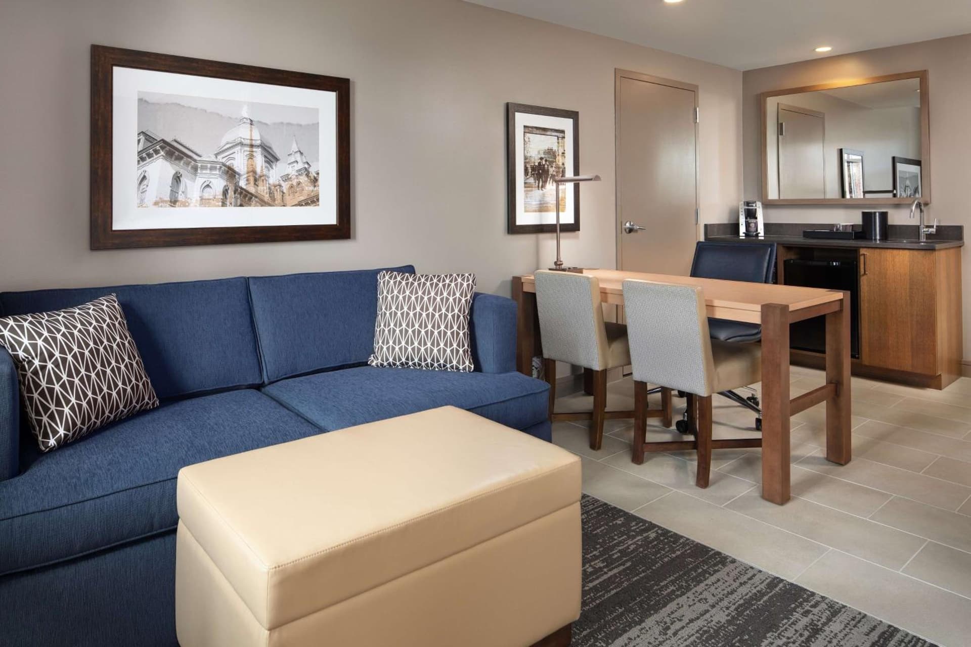 Embassy Suites by Hilton South Bend gallery photo in South Bend, IN — image 34