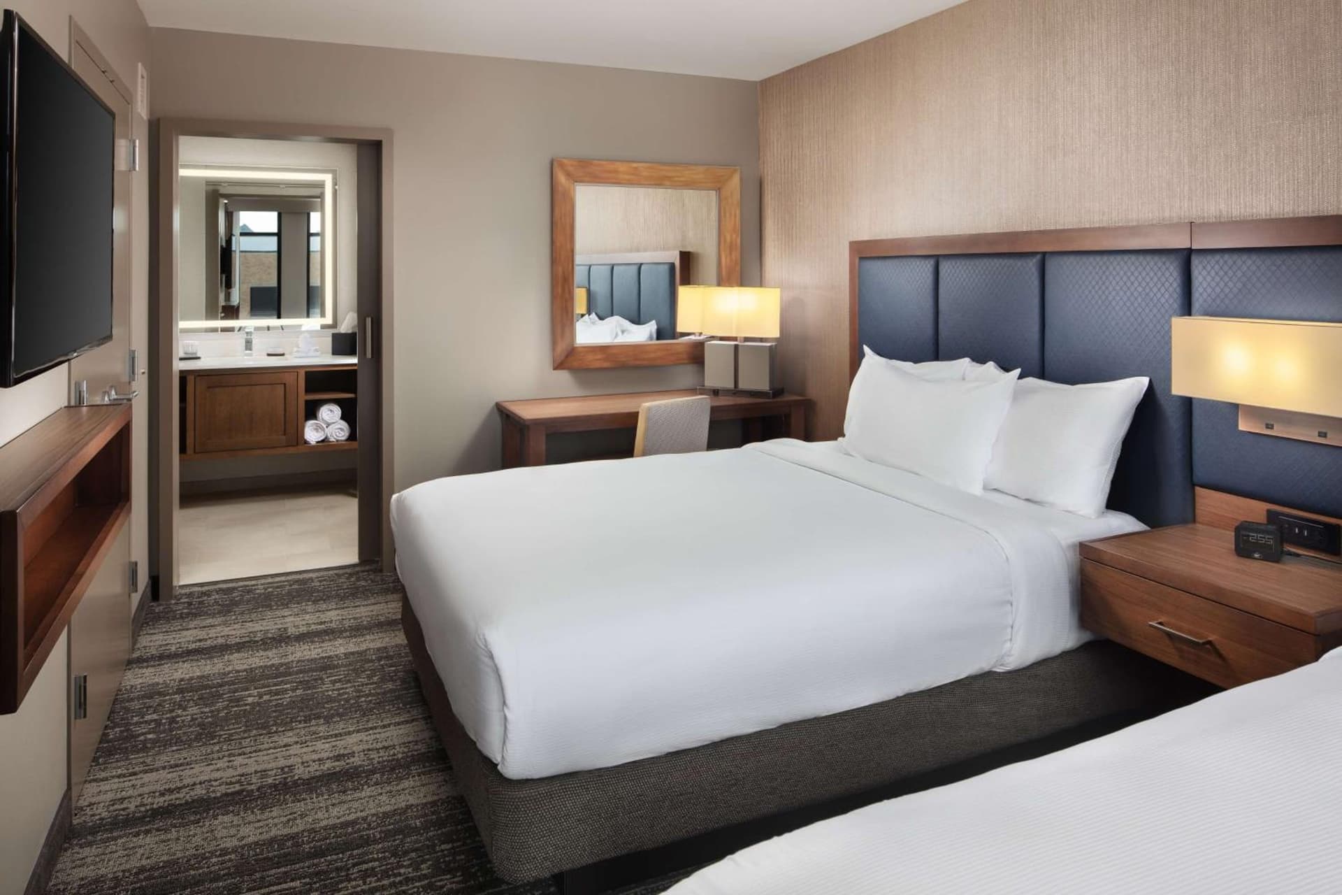 Embassy Suites by Hilton South Bend gallery photo in South Bend, IN — image 21